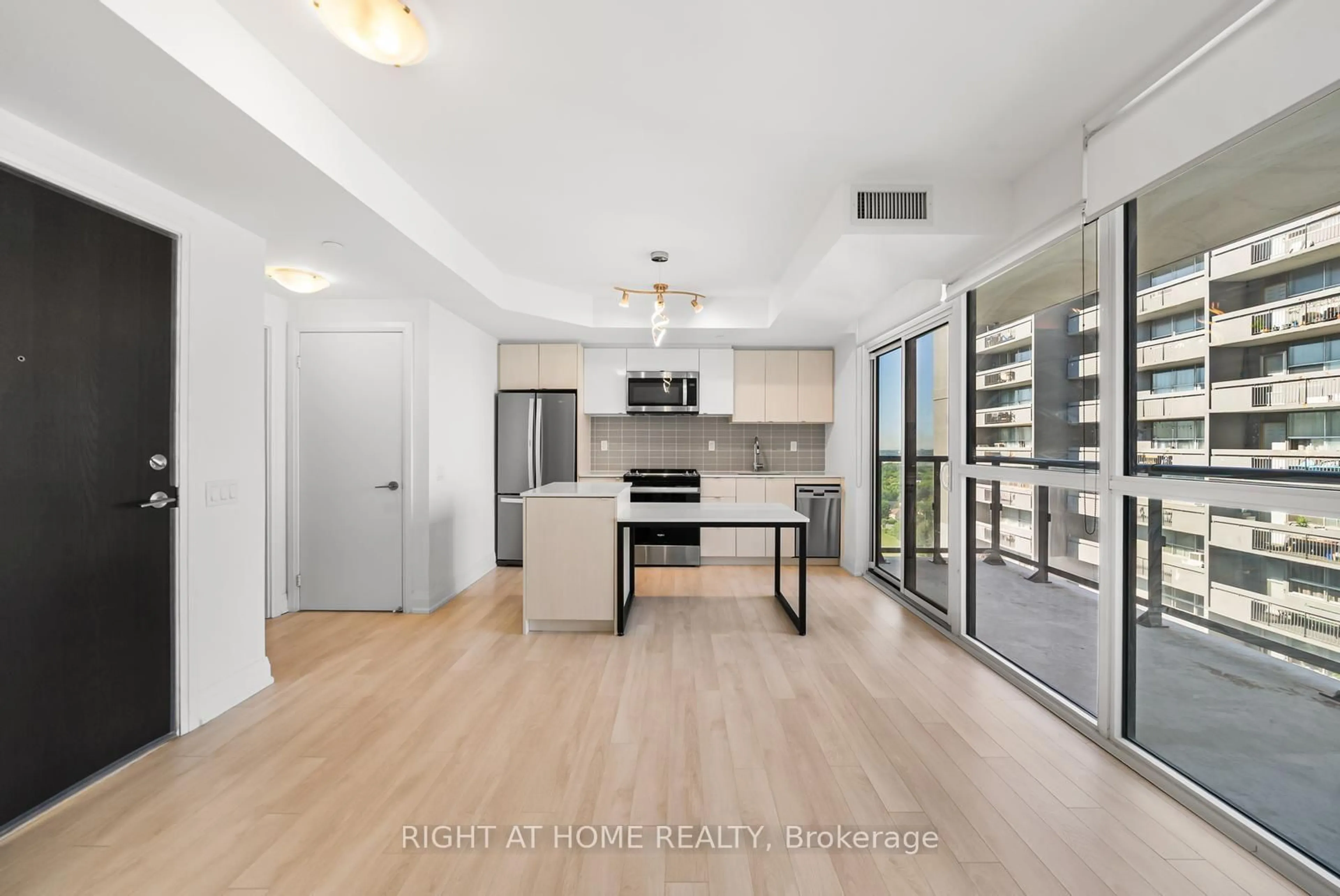 Unknown for 1461 Lawrence Ave #1511, Toronto Ontario M6L 0A6