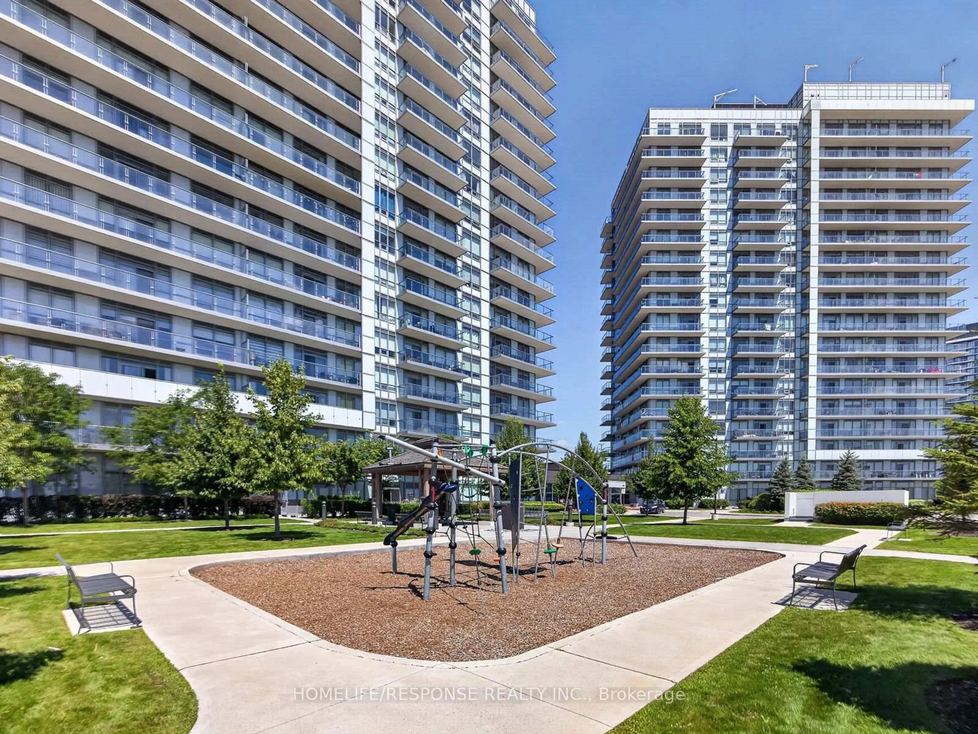 Patio, street for 4699 Glen Erin Dr #410, Mississauga Ontario L5M 2E5