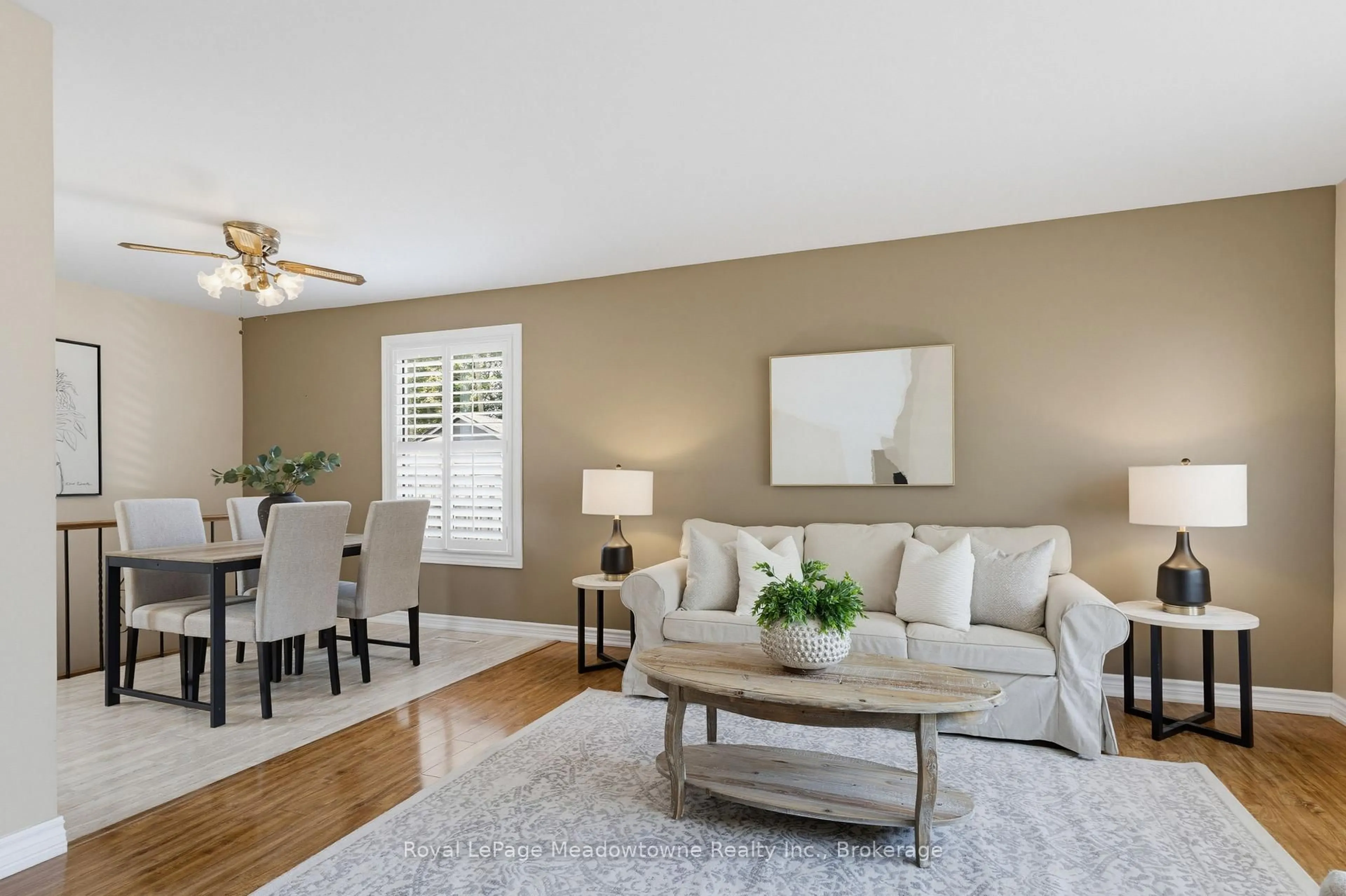 Living room with furniture, unknown for 228 Bell St, Milton Ontario L9T 2A9