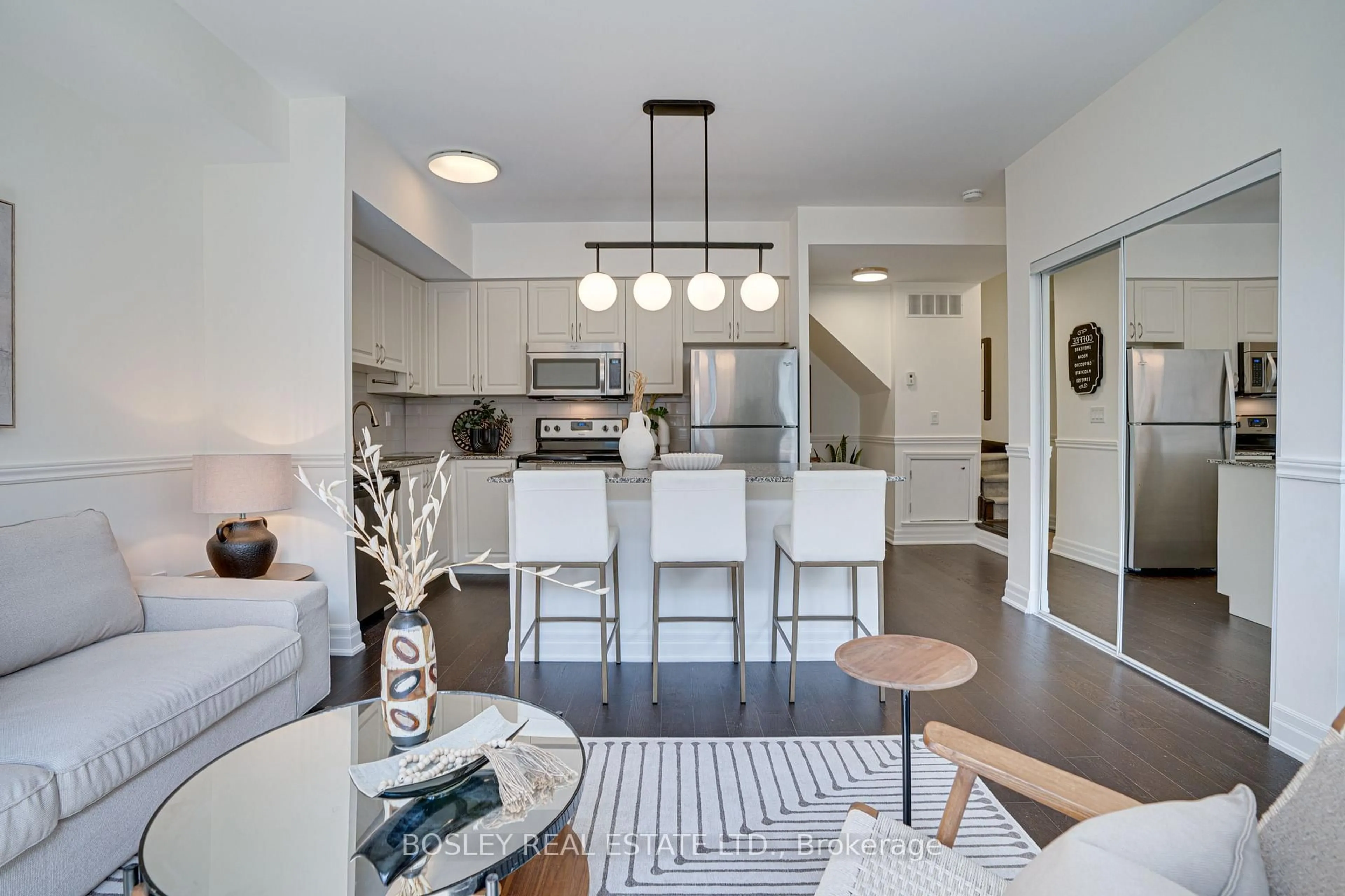 Open concept kitchen, unknown for 57 Macaulay Ave #803, Toronto Ontario M6P 3P5