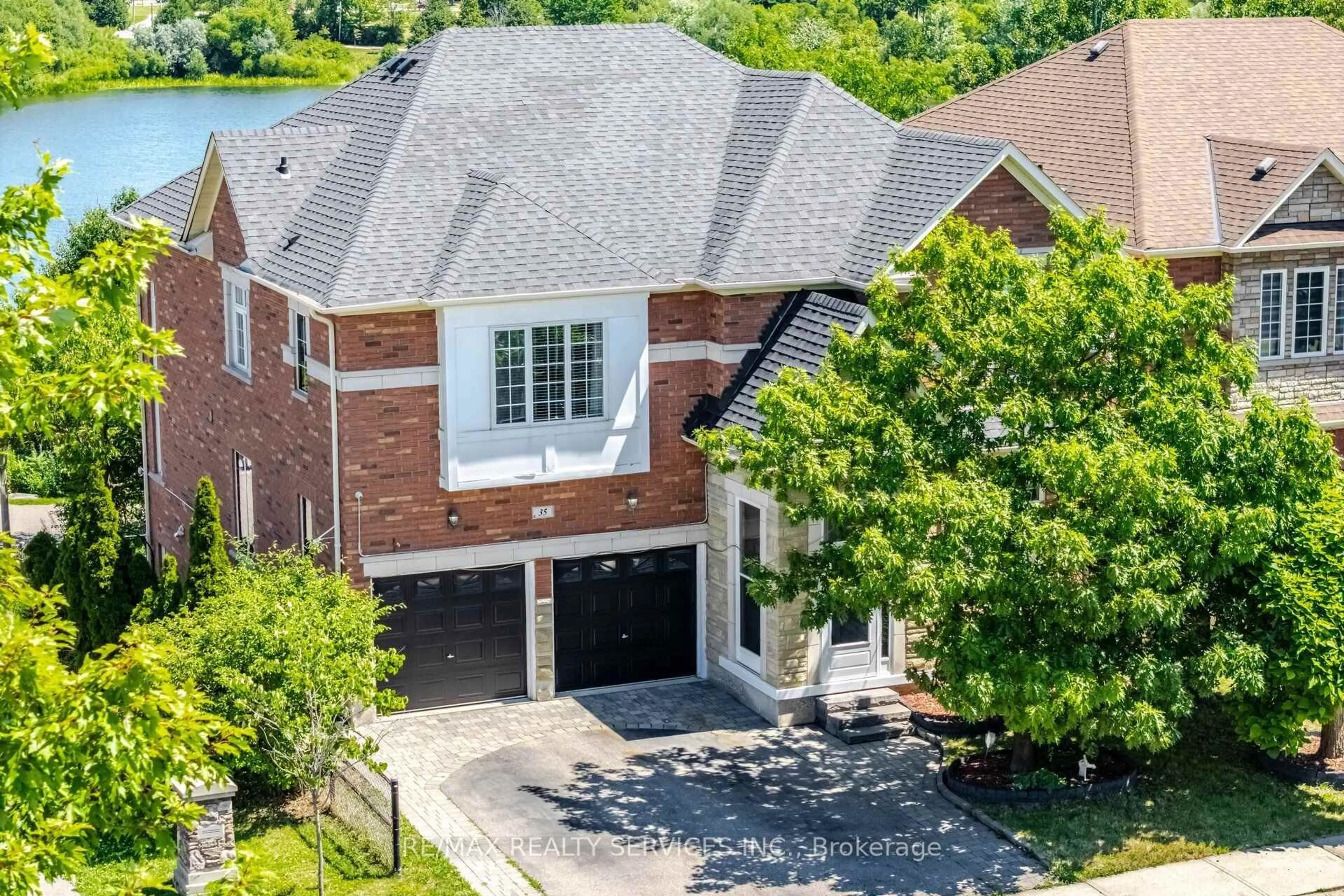A pic from outside/outdoor area/front of a property/back of a property/a pic from drone, street for 35 Stoneylake Ave, Brampton Ontario L6V 4R1