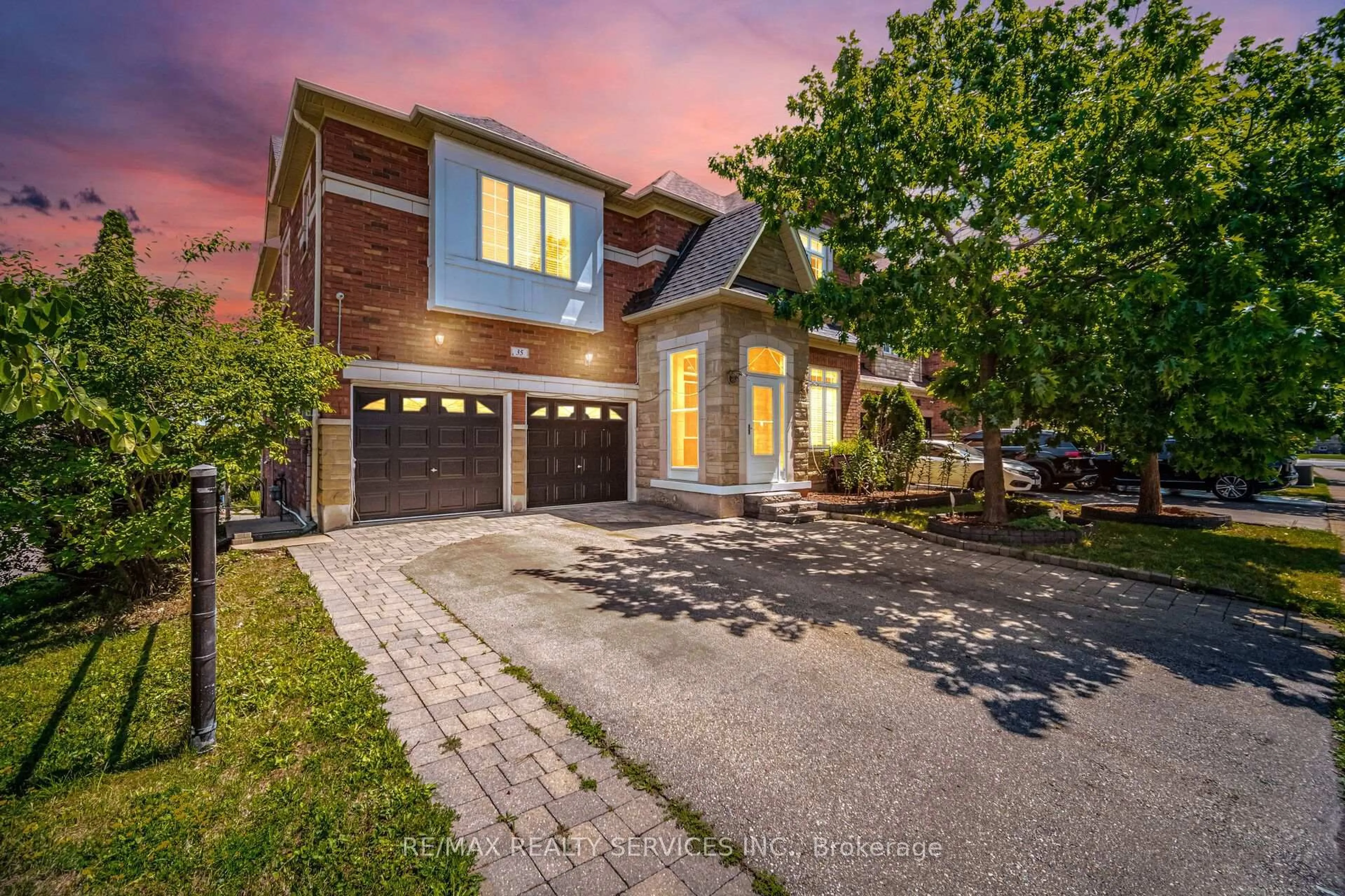Home with brick exterior material, street for 35 Stoneylake Ave, Brampton Ontario L6V 4R1