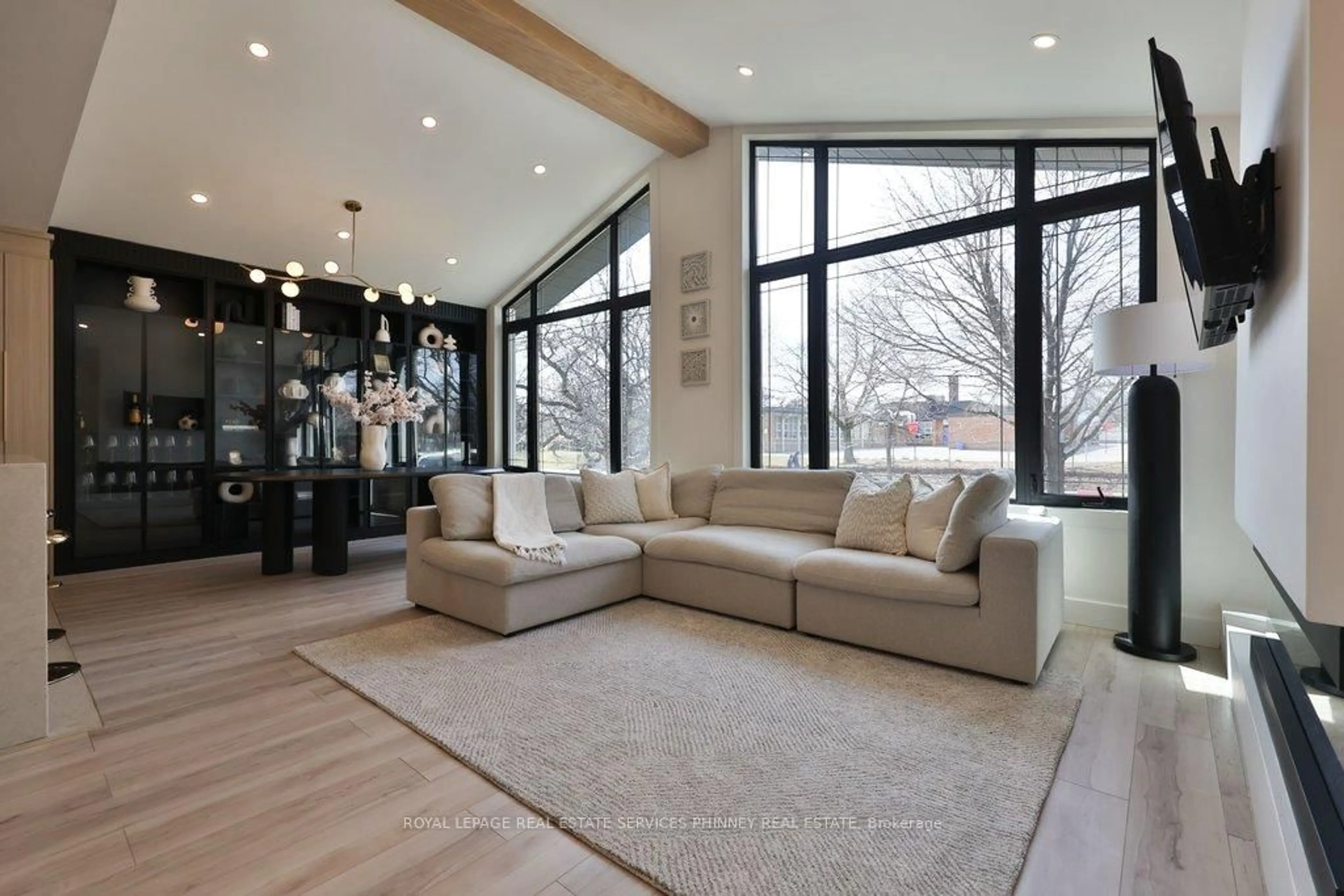 Living room with furniture, unknown for 75 Rangoon Rd, Toronto Ontario M9C 4N8