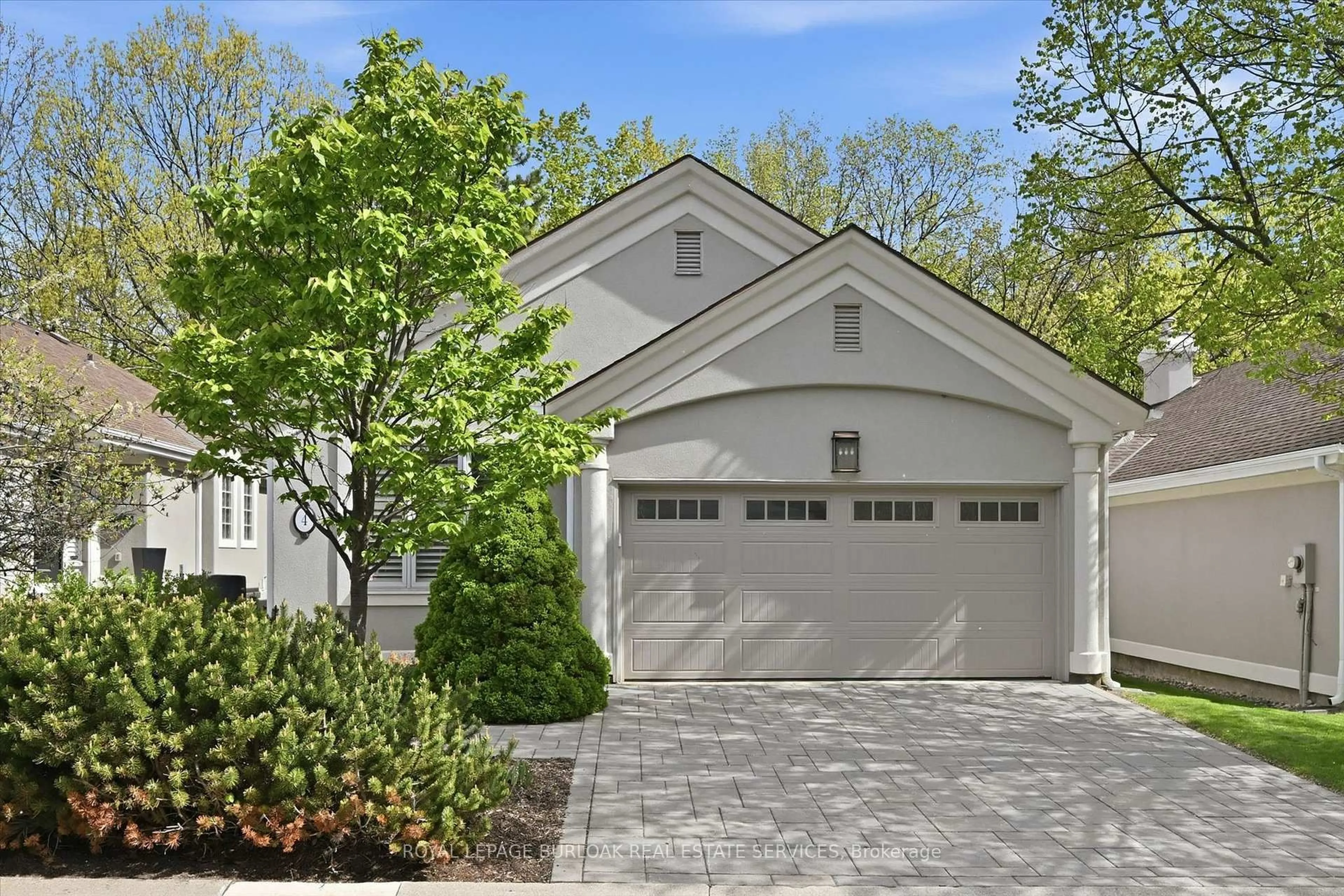 Unknown for 1095 Skyview Dr #4, Burlington Ontario L7P 4W7