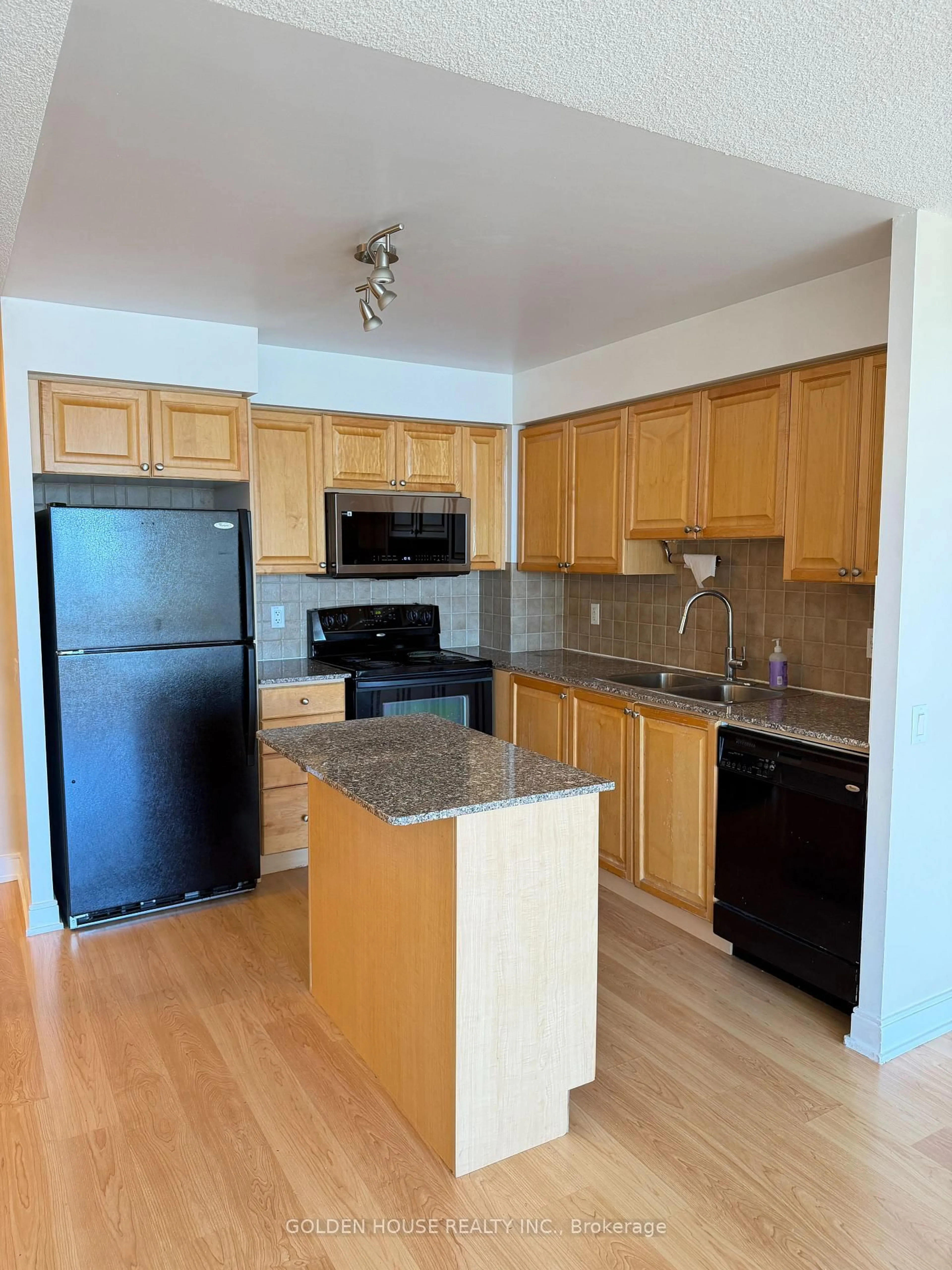 Unknown for 35 Viking Lane #1838, Toronto Ontario M9B 0A2