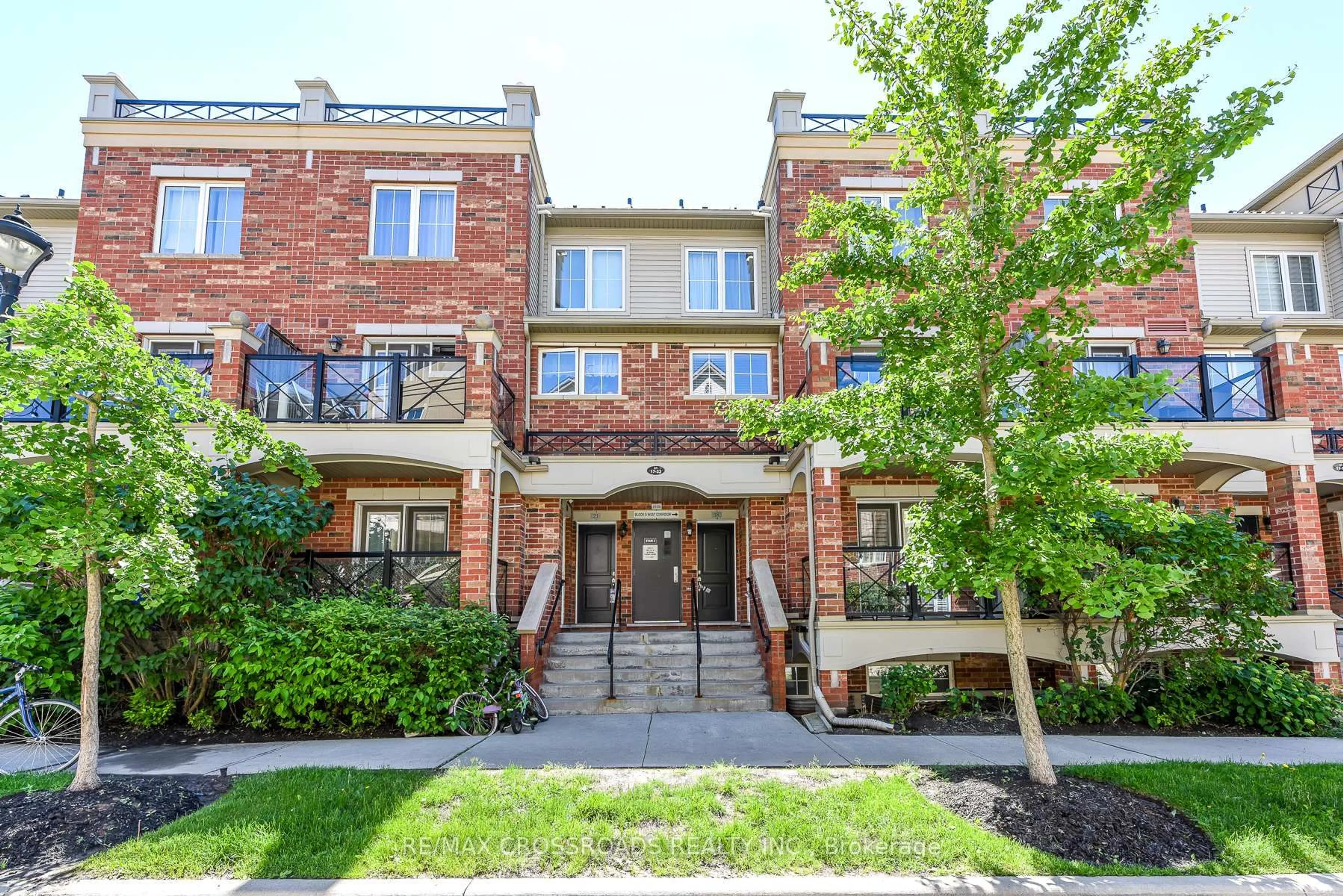 Unknown for 51 Hays Blvd #19, Oakville Ontario L6H 0J1