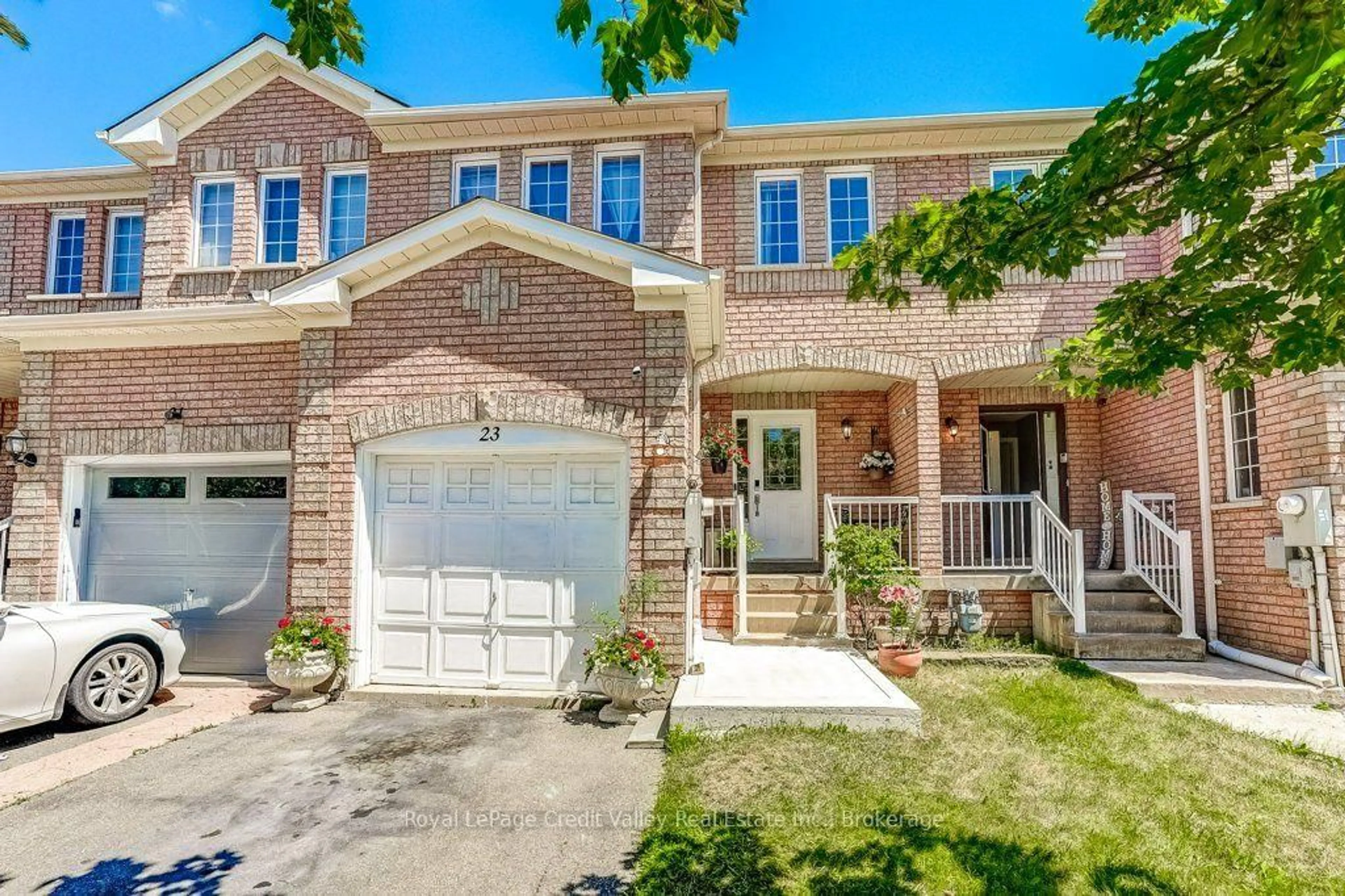 Home with brick exterior material, street for 23 Tinsmith St, Brampton Ontario L7A 1N1
