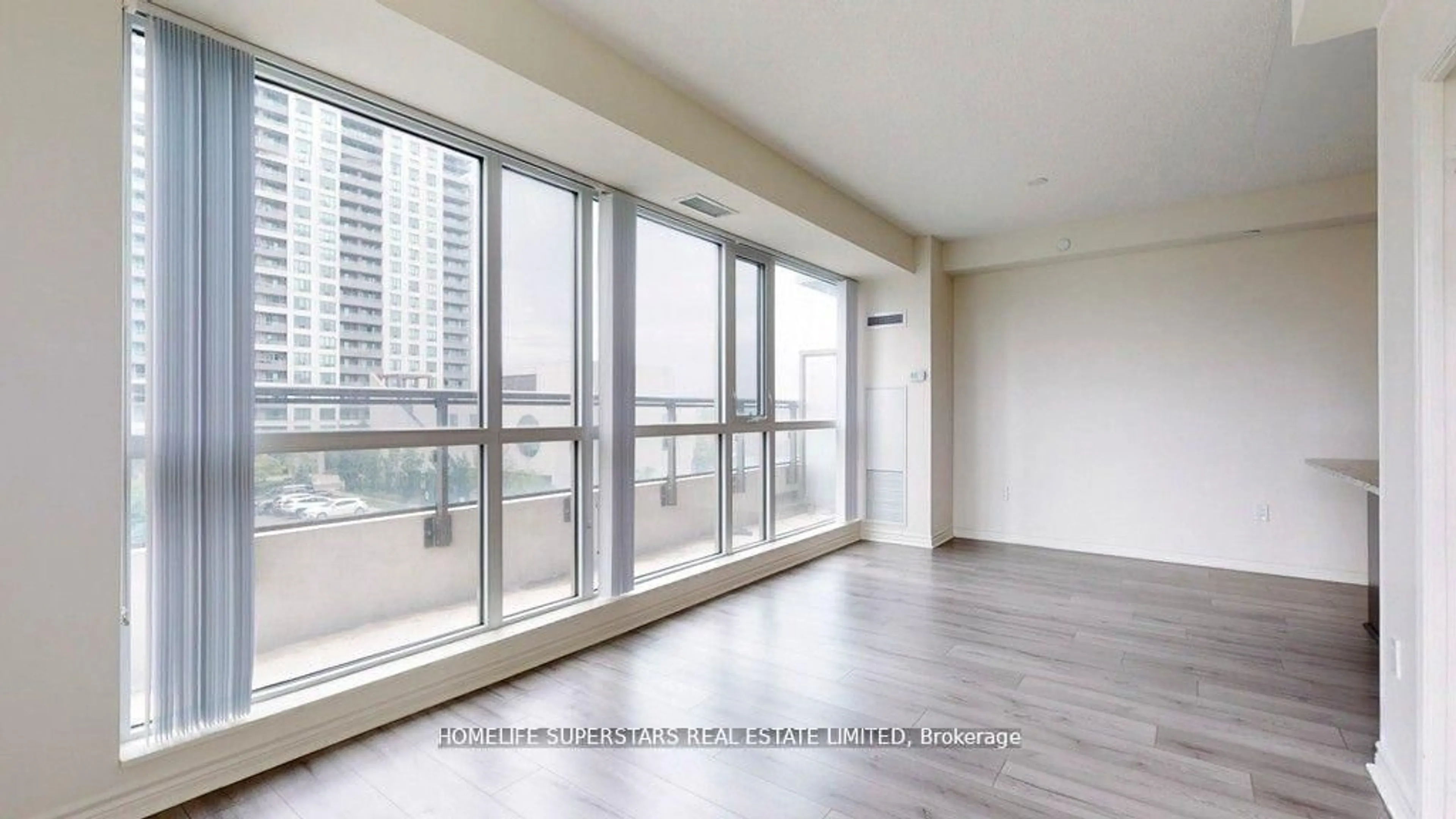 A pic of a room for 349 Rathburn Rd #1006, Mississauga Ontario L5B 0G9