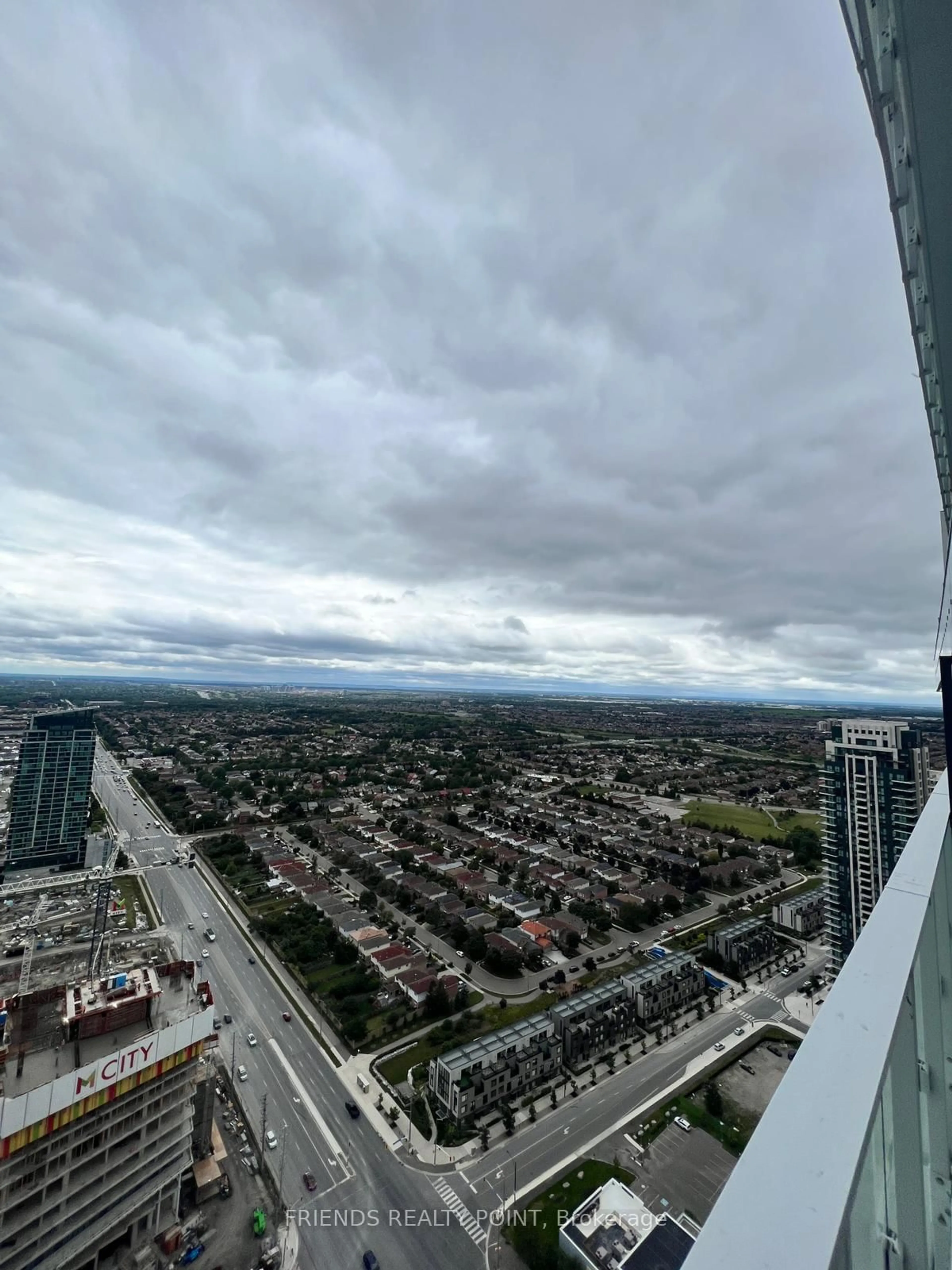Unknown for 3900 Confederation Pkwy #3805, Mississauga Ontario L5B 0M3