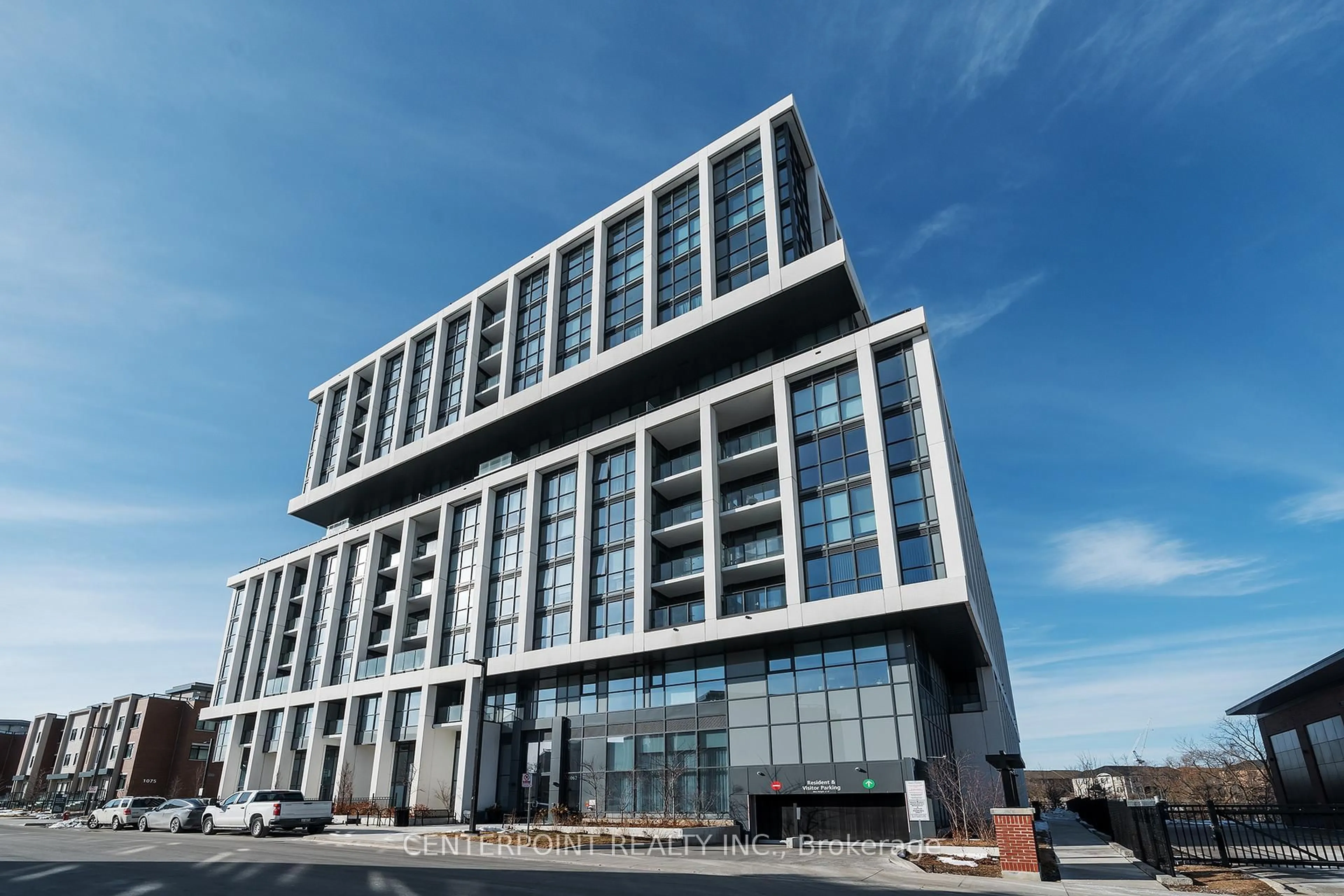 Indoor foyer for 1063 Douglas McCurdy Common #803, Mississauga Ontario L5G 0C5
