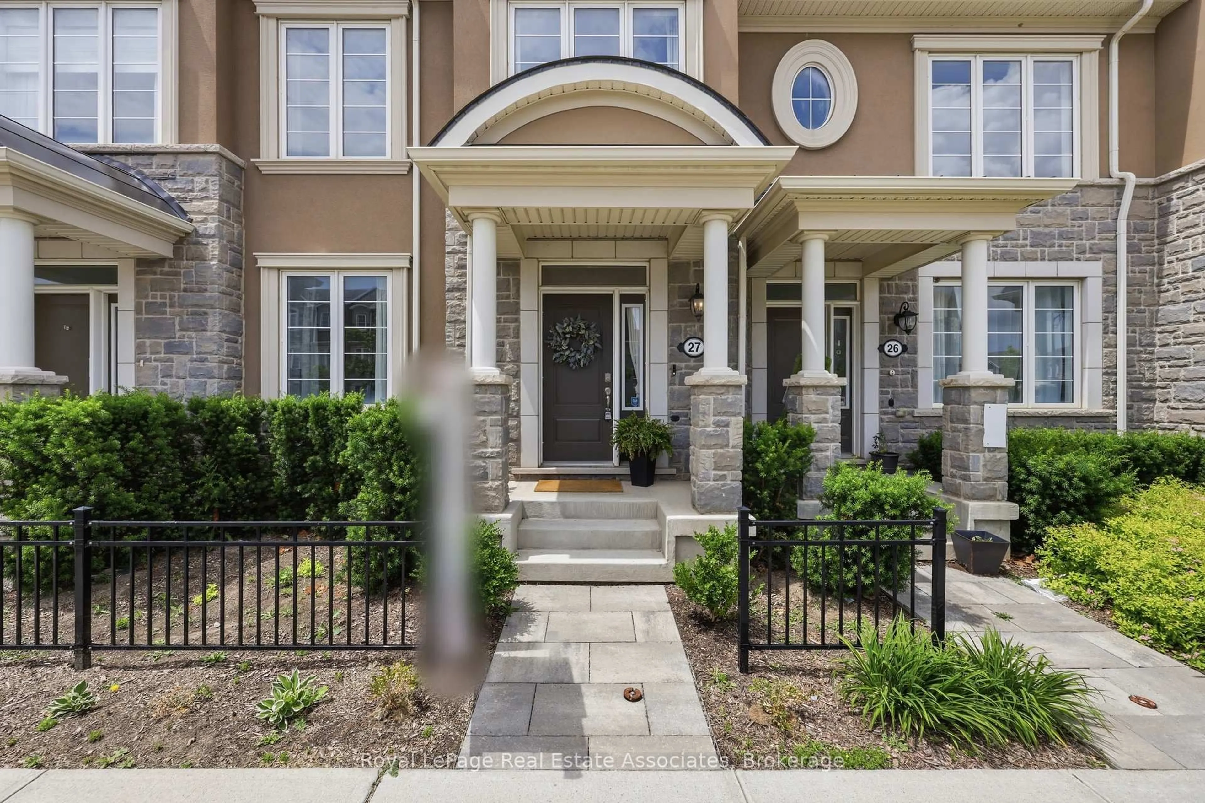 Unknown for 1222 Rose Way #27, Milton Ontario L9E 1P2