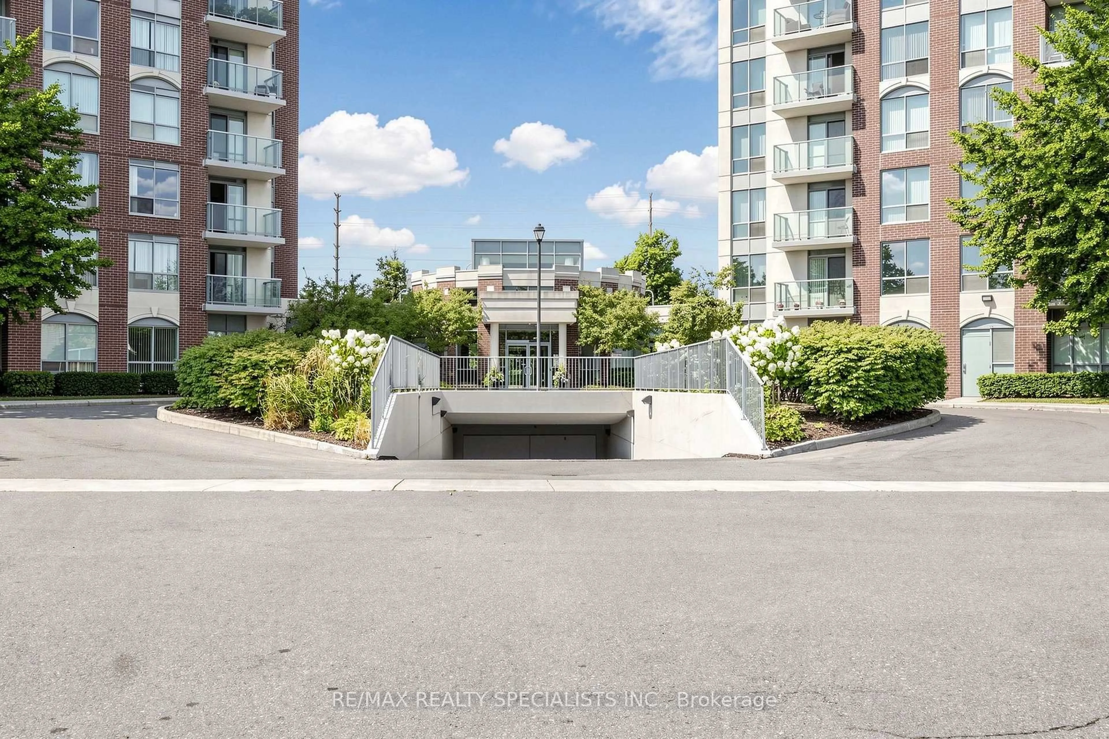 A pic from outside/outdoor area/front of a property/back of a property/a pic from drone, street for 4879 Kimbermount Ave #303, Mississauga Ontario L5M 7R8