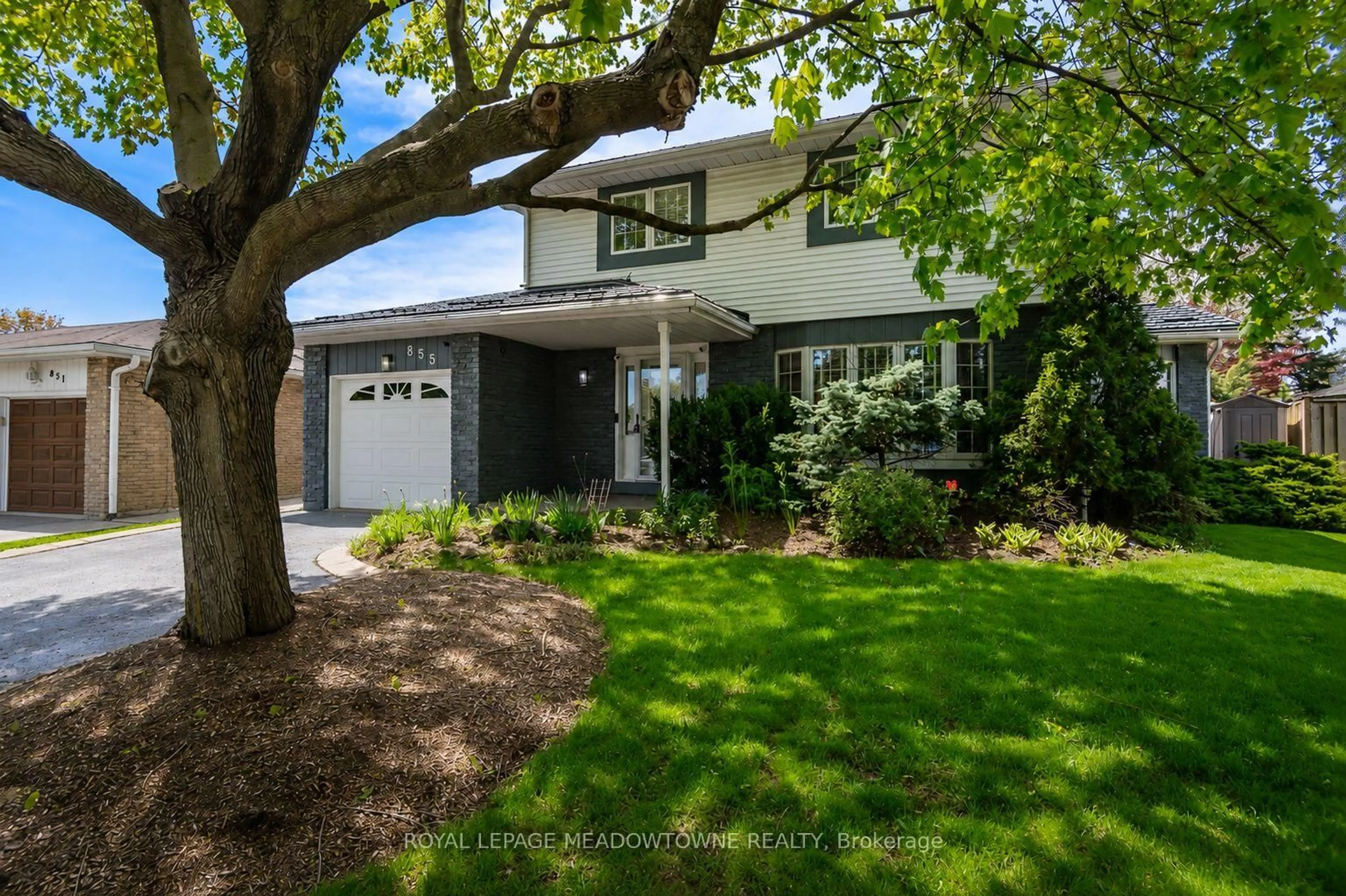 Unknown for 855 Maple Ave, Milton Ontario L9T 3N3