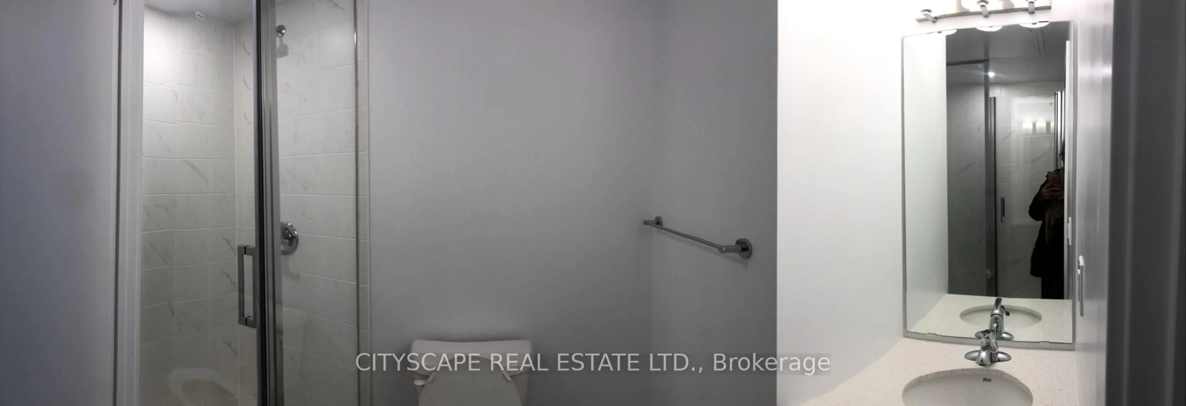 A pic of a room for 2433 Dufferin St #615, Toronto Ontario M6E 3T3