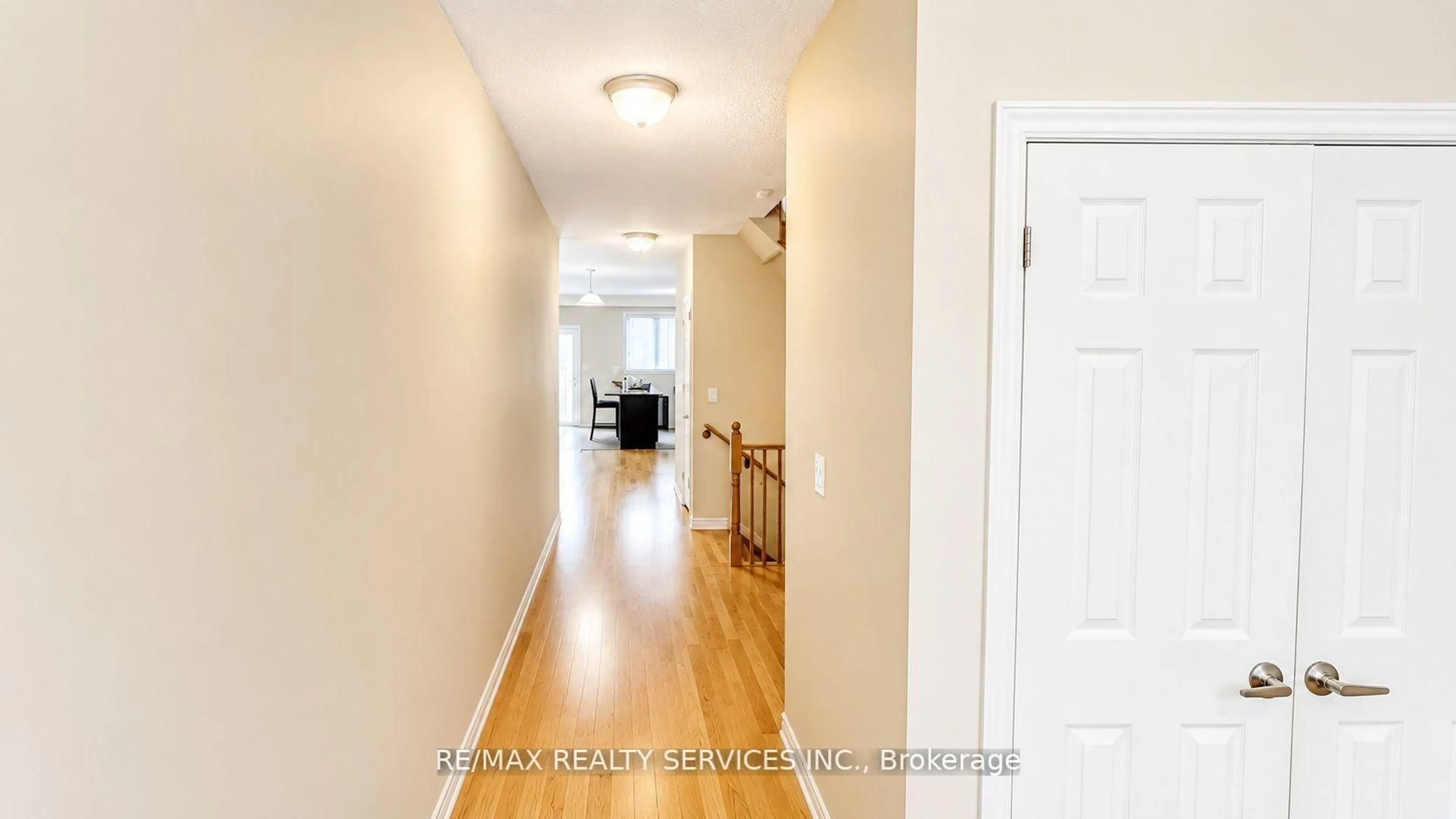 Indoor entryway for 23 Sail Rd, Brampton Ontario L7A 4W7
