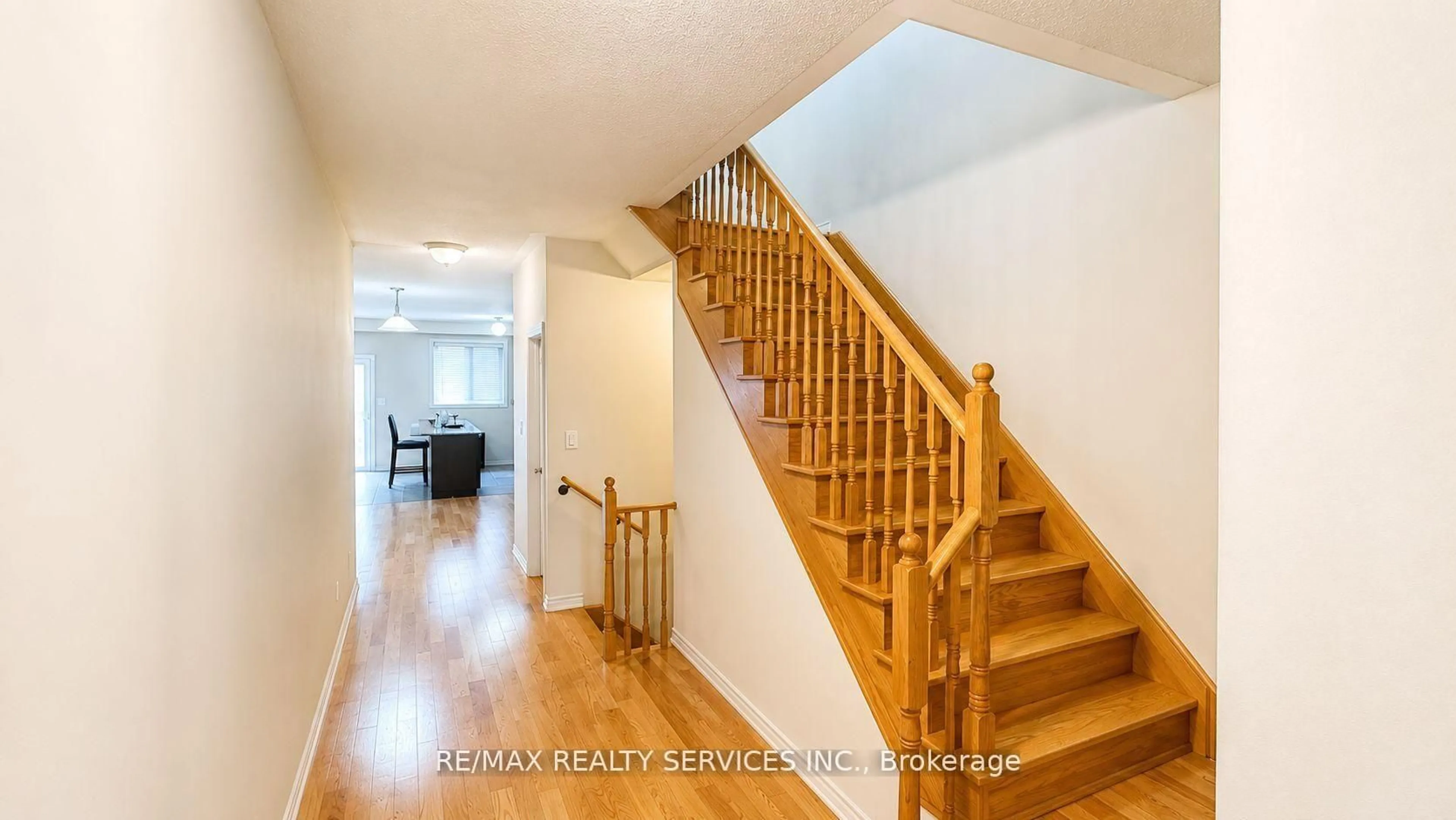 Unknown for 23 Sail Rd, Brampton Ontario L7A 4W7