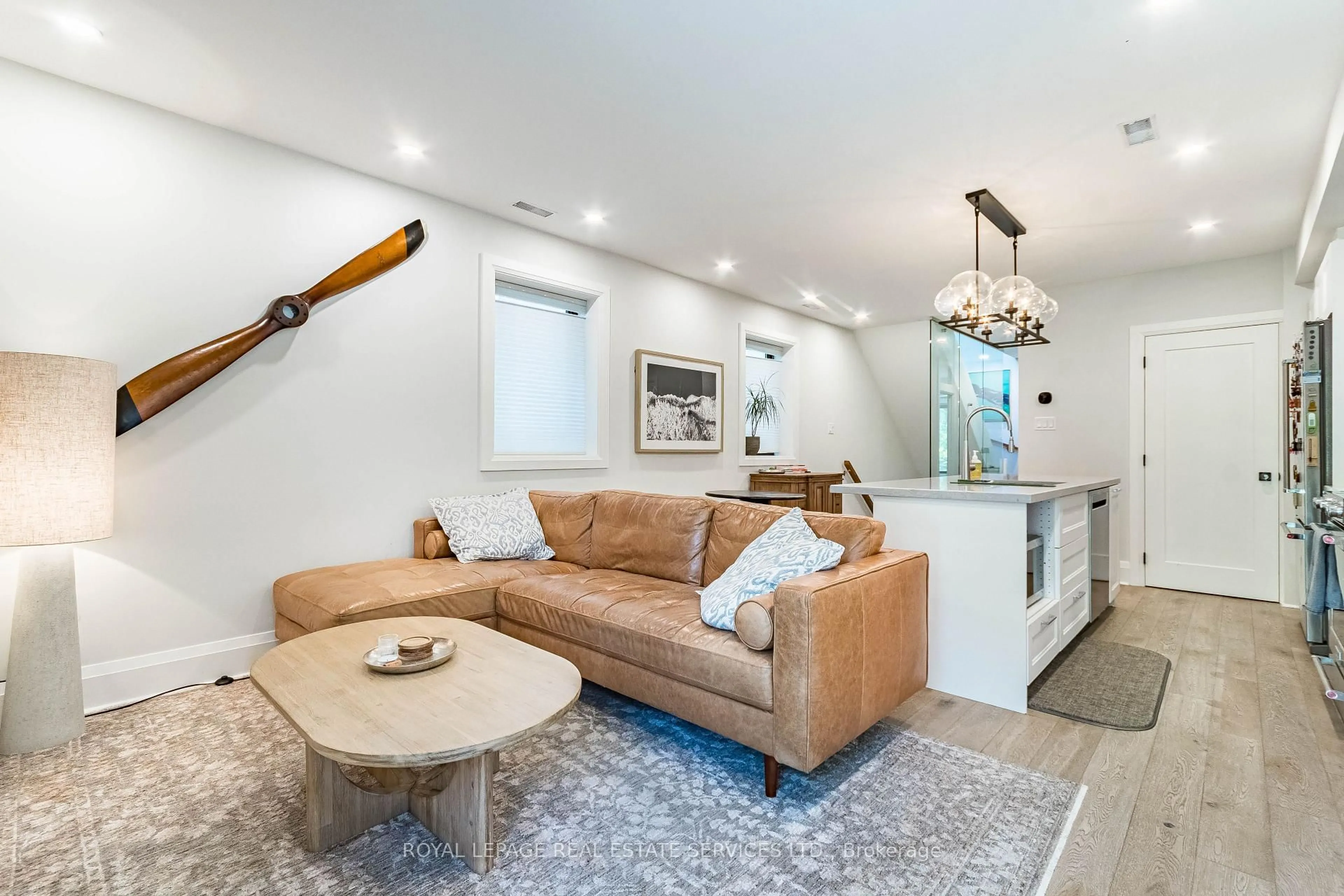 Living room with furniture, unknown for 238 Garden Ave, Toronto Ontario M6R 1J1