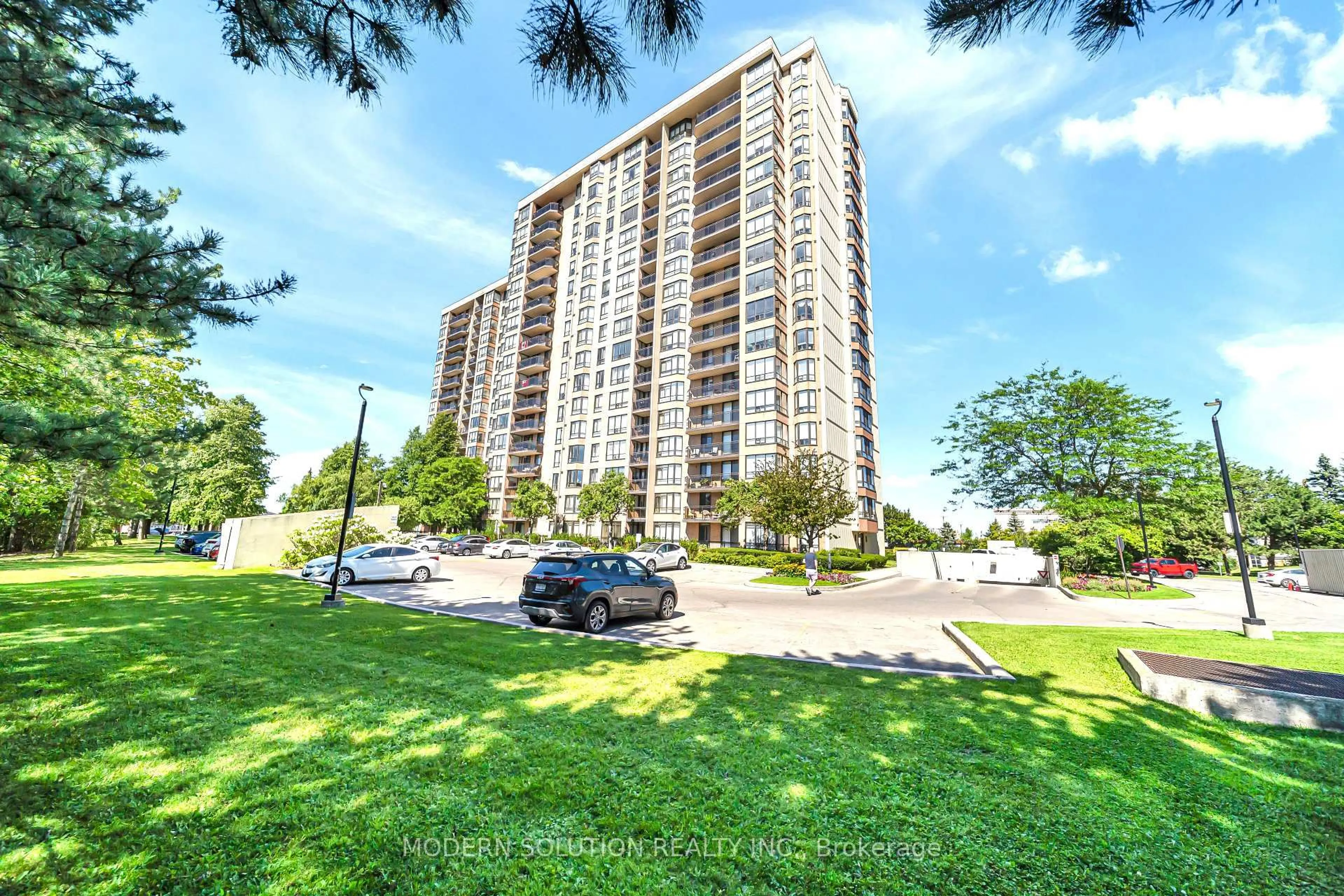 A pic from outside/outdoor area/front of a property/back of a property/a pic from drone, unknown for 20 Cherrytree Dr #501, Brampton Ontario L6Y 3V1