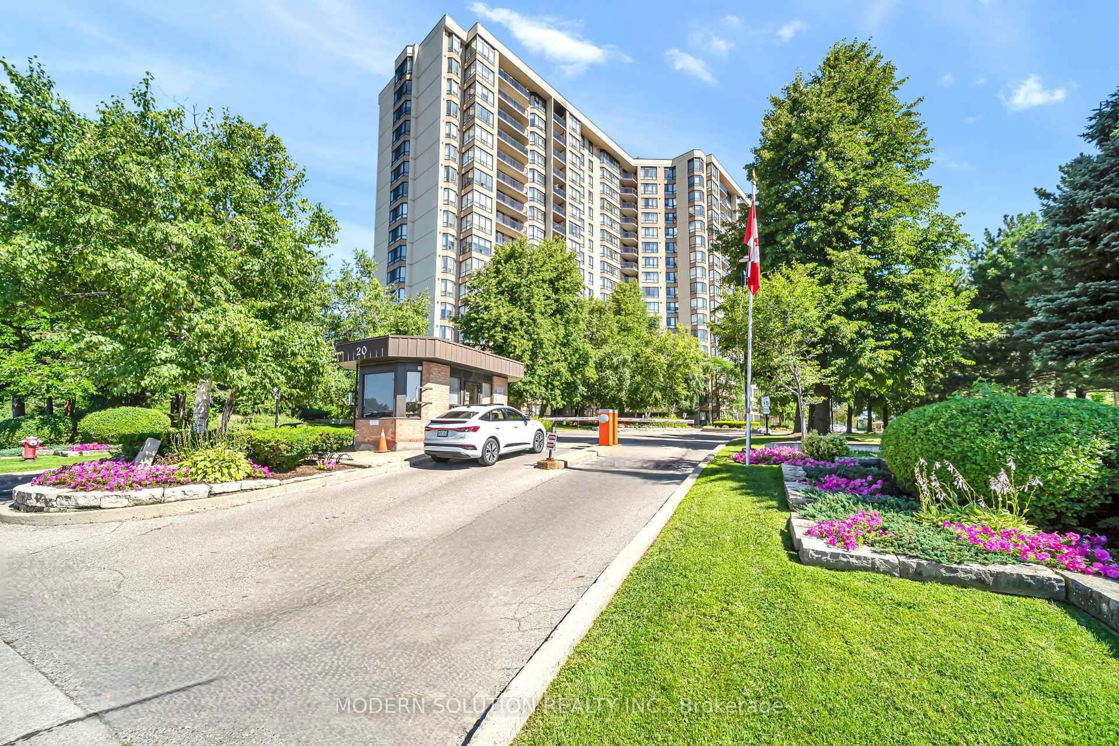 Unknown for 20 Cherrytree Dr #501, Brampton Ontario L6Y 3V1