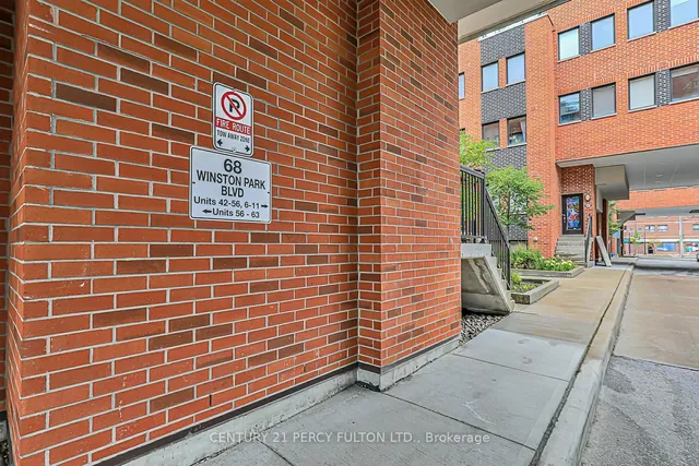 68 Winston Park Blvd #7, Toronto 3