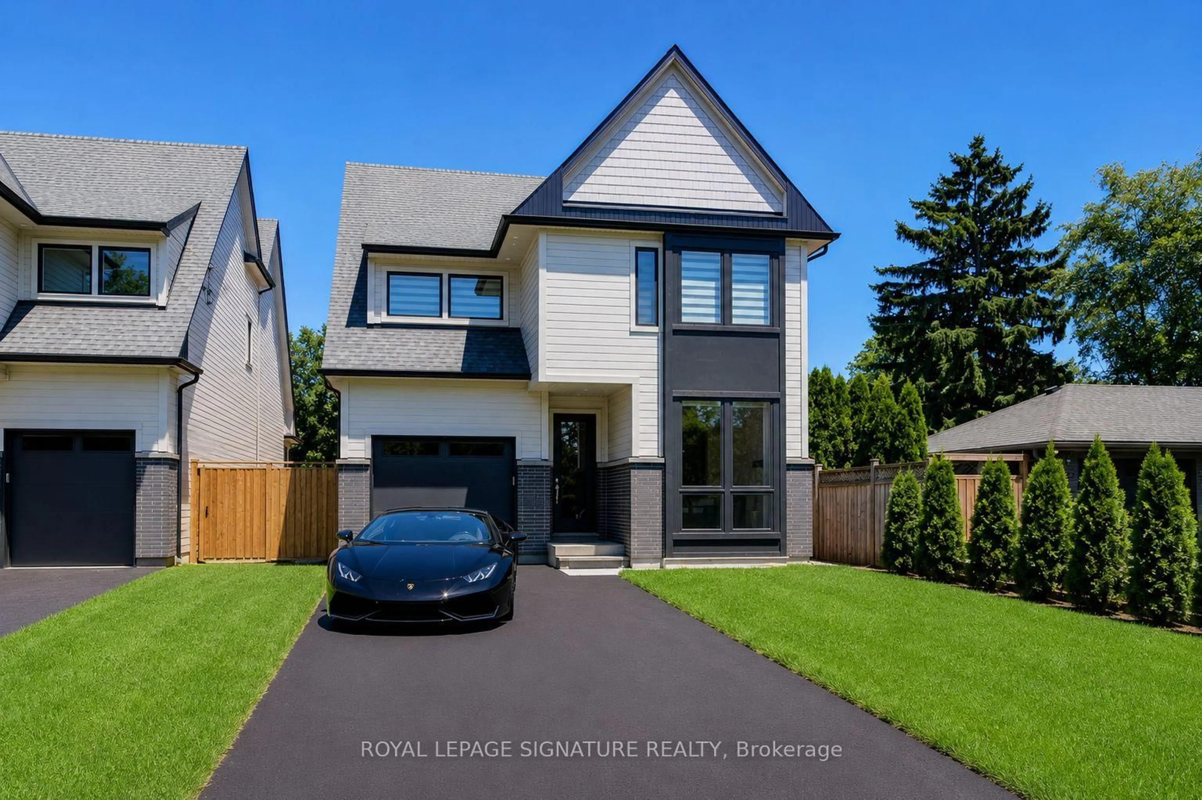 Home with vinyl exterior material, street for 971 Filmandale Rd, Burlington Ontario L7T 2Z2