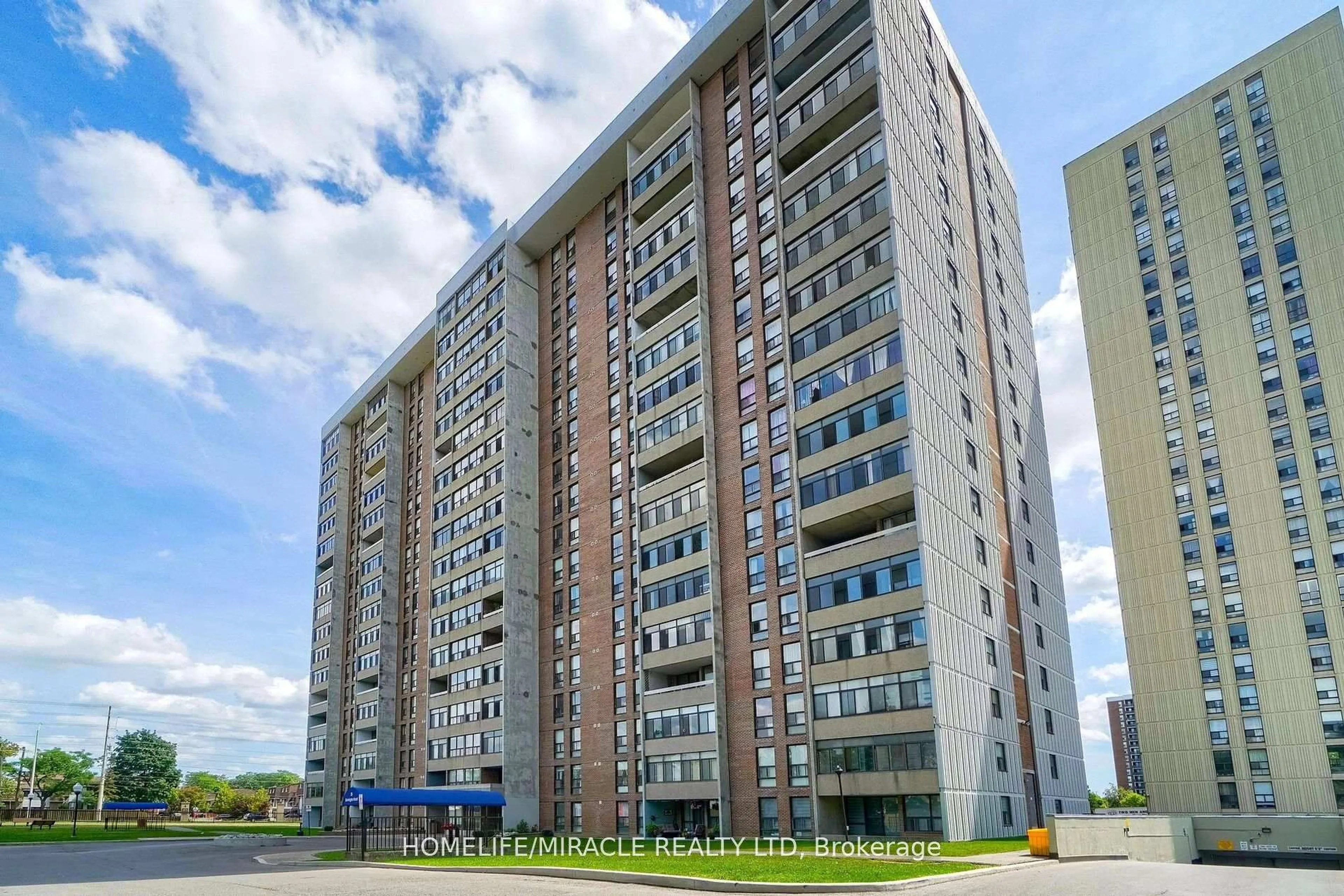 Unknown for 25 Kensington Rd #608, Brampton Ontario L6T 3W8