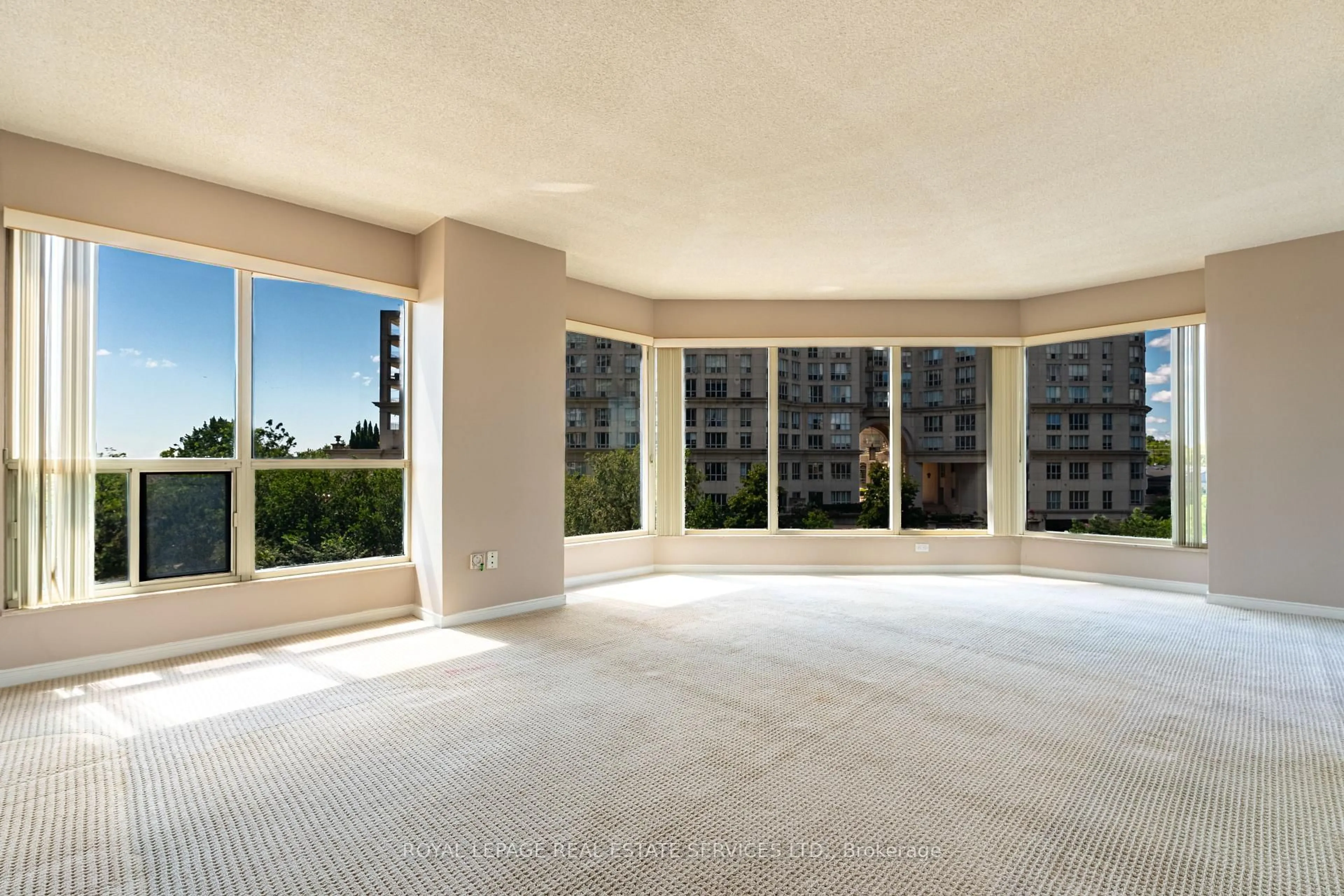 Unknown for 2269 Lake Shore Blvd #511, Toronto Ontario M8V 3X6
