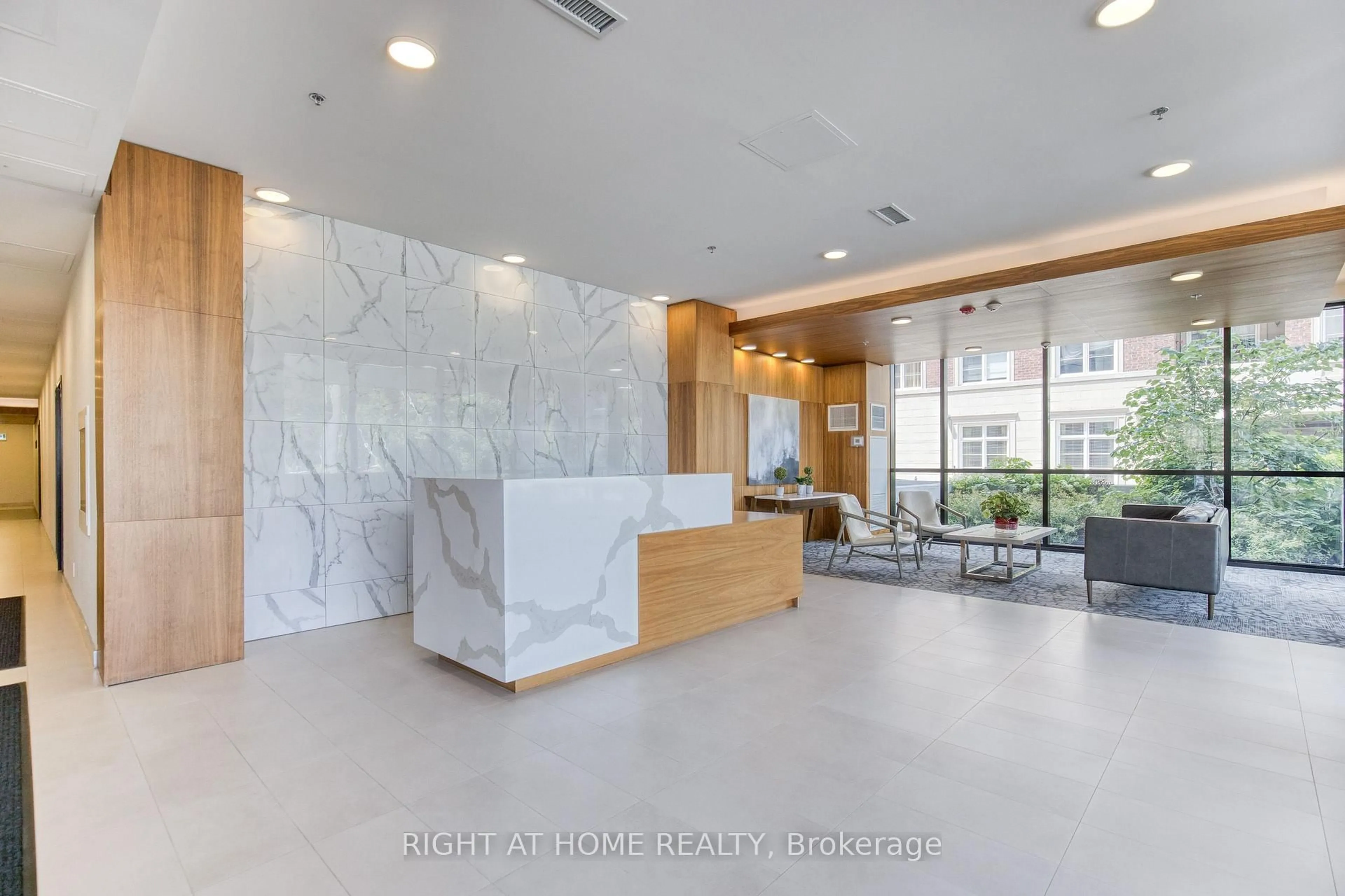 Lobby for 50 Ann St #316, Caledon Ontario L7E 1B9