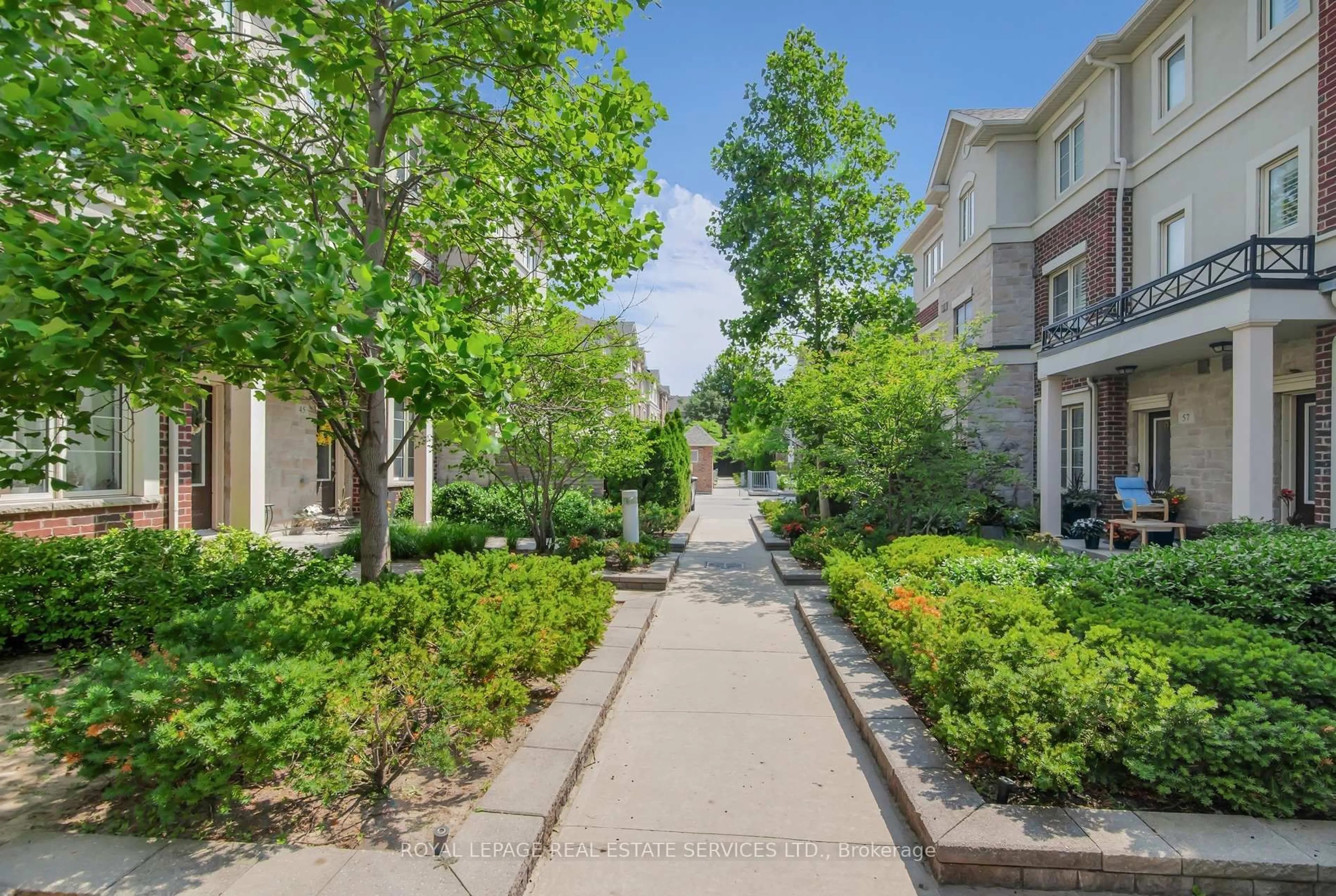 Patio, street for 636 Evans Ave #47, Toronto Ontario M8W 0A8