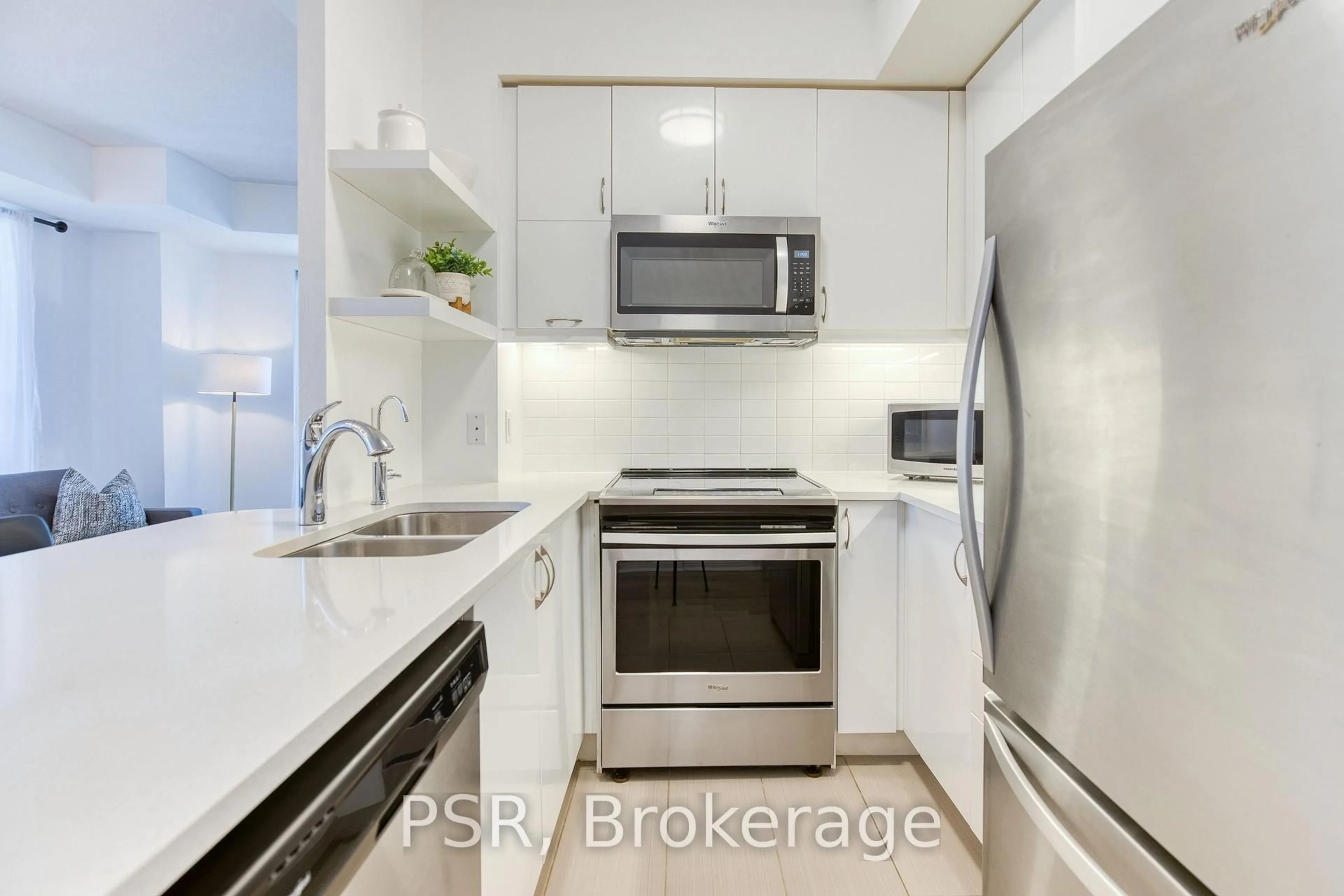 Standard kitchen, unknown for 39 Annie Craig Ave #905, Toronto Ontario M8V 0H1