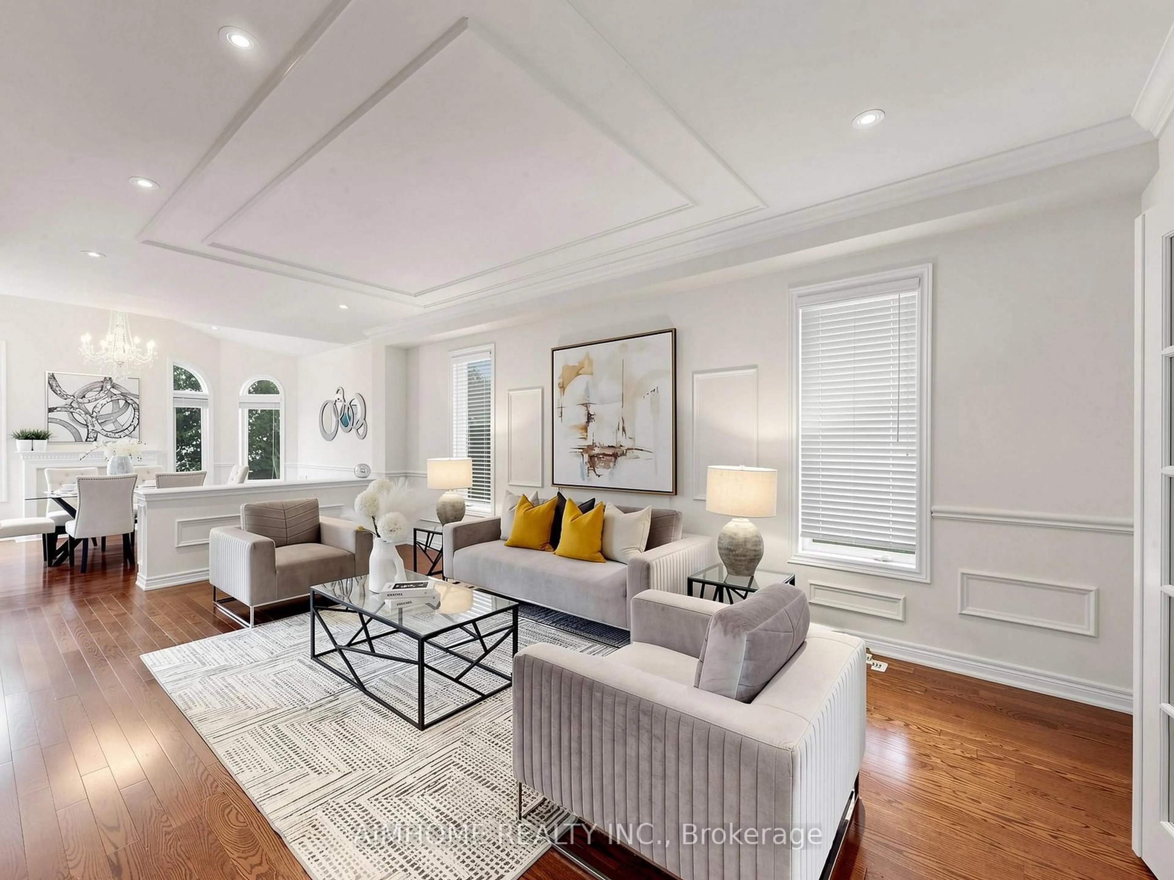 Living room with furniture, unknown for 2449 Kwinter Rd, Oakville Ontario L6M 0K6
