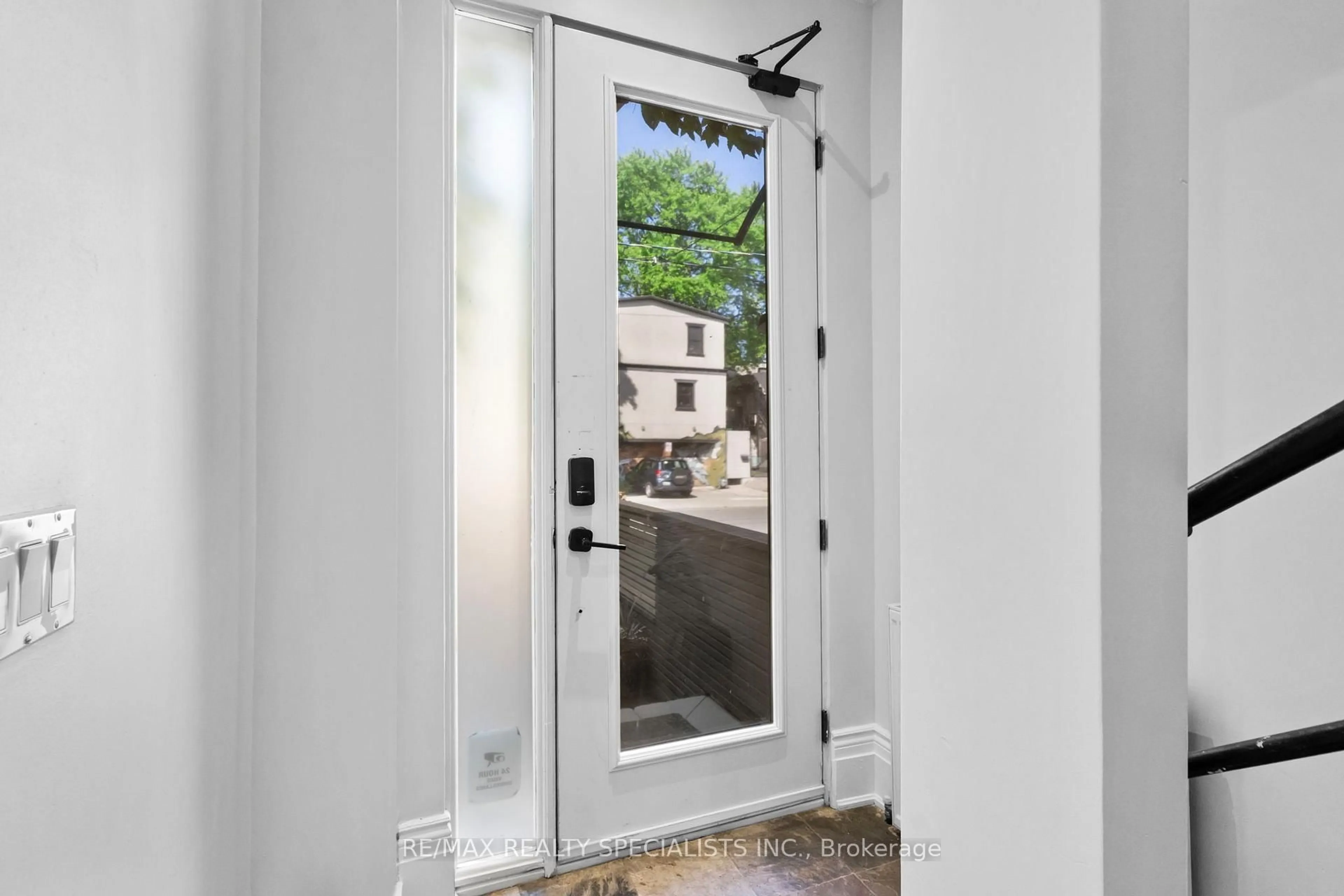 Indoor entryway for 73 Elm Grove Ave, Toronto Ontario M6K 2J2