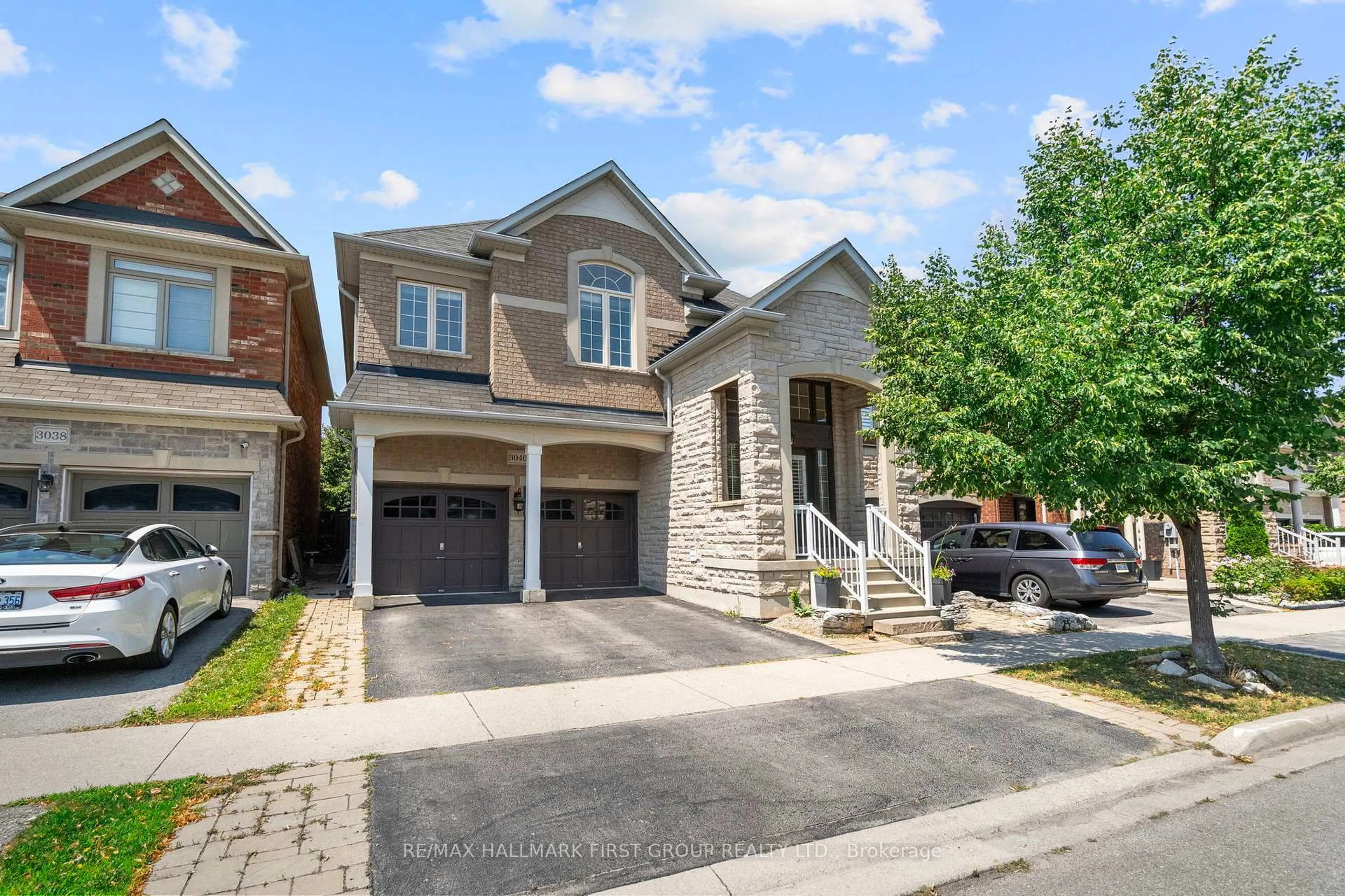 Home with brick exterior material, street for 3040 Ferguson Dr, Burlington Ontario L7M 0G5