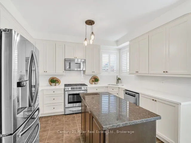 2380 Gladacres Lane, Oakville 3