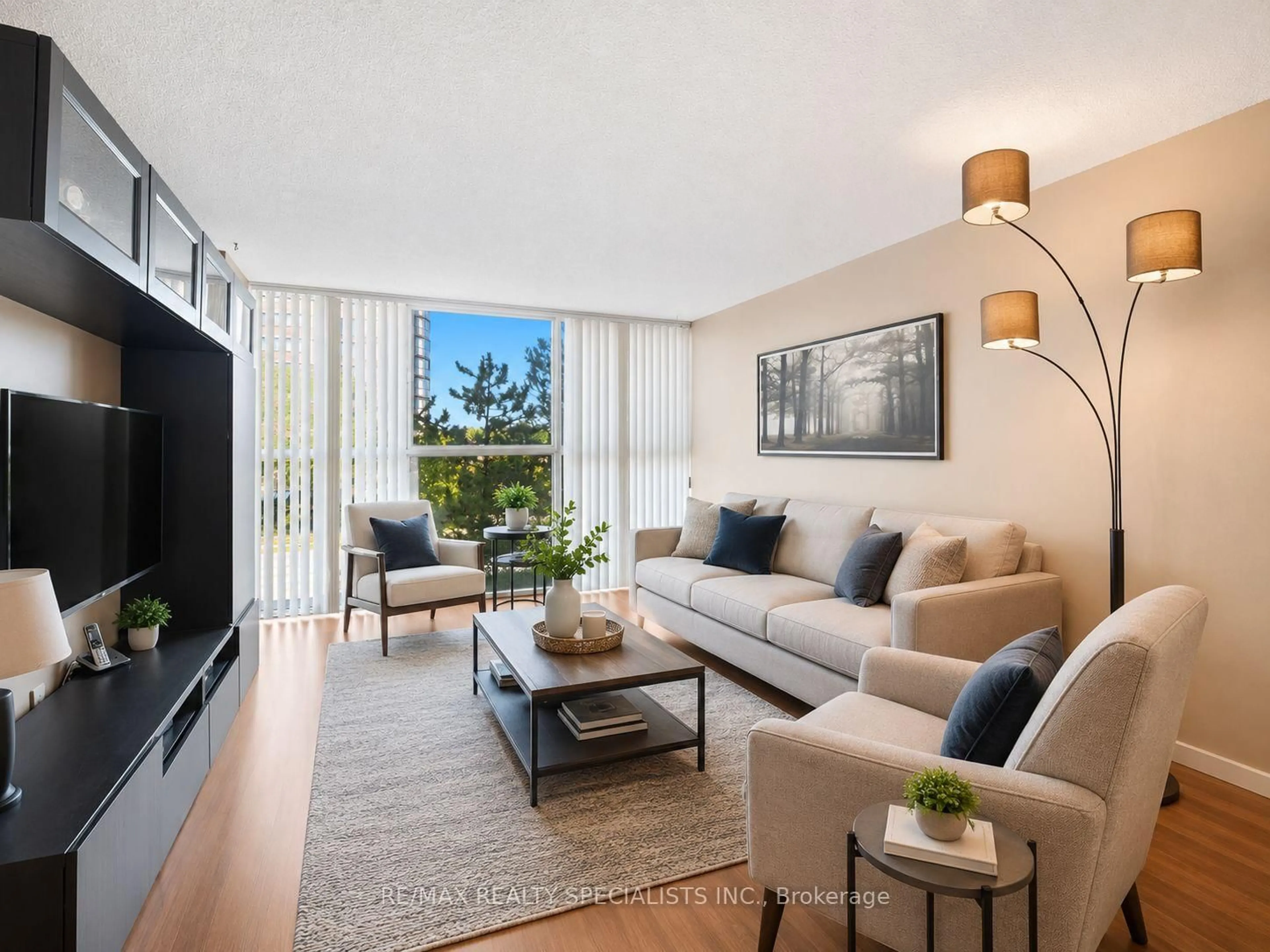 Living room with furniture, unknown for 4205 Shipp Dr #404, Mississauga Ontario L4Z 2Y9
