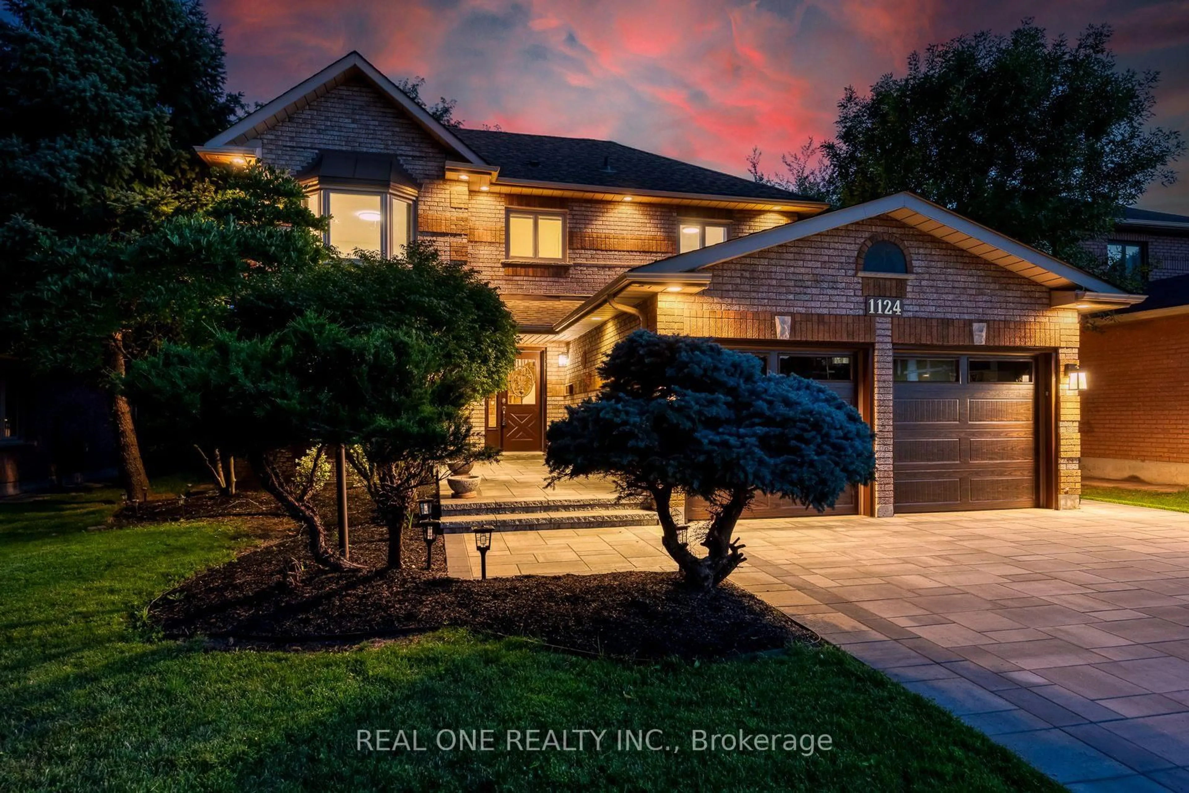 Unknown for 1124 Thoresby Dr, Oakville Ontario L6J 7M6