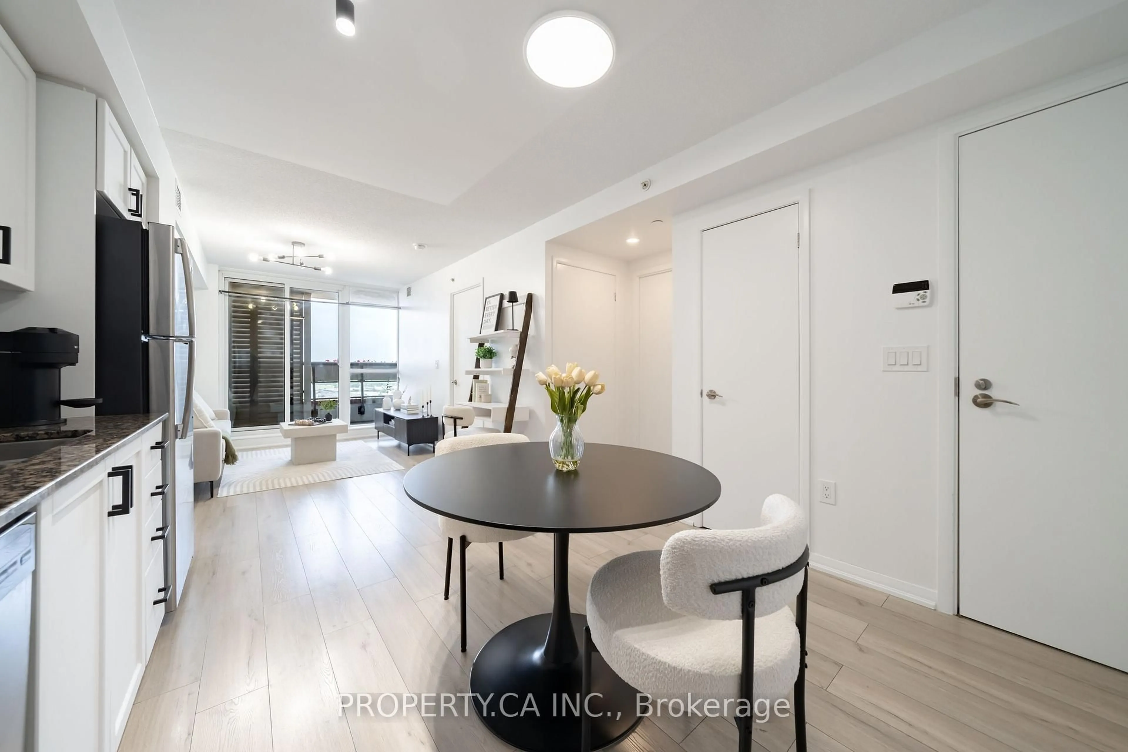 Unknown for 830 Lawrence Ave #1201, Toronto Ontario M6A 0A2