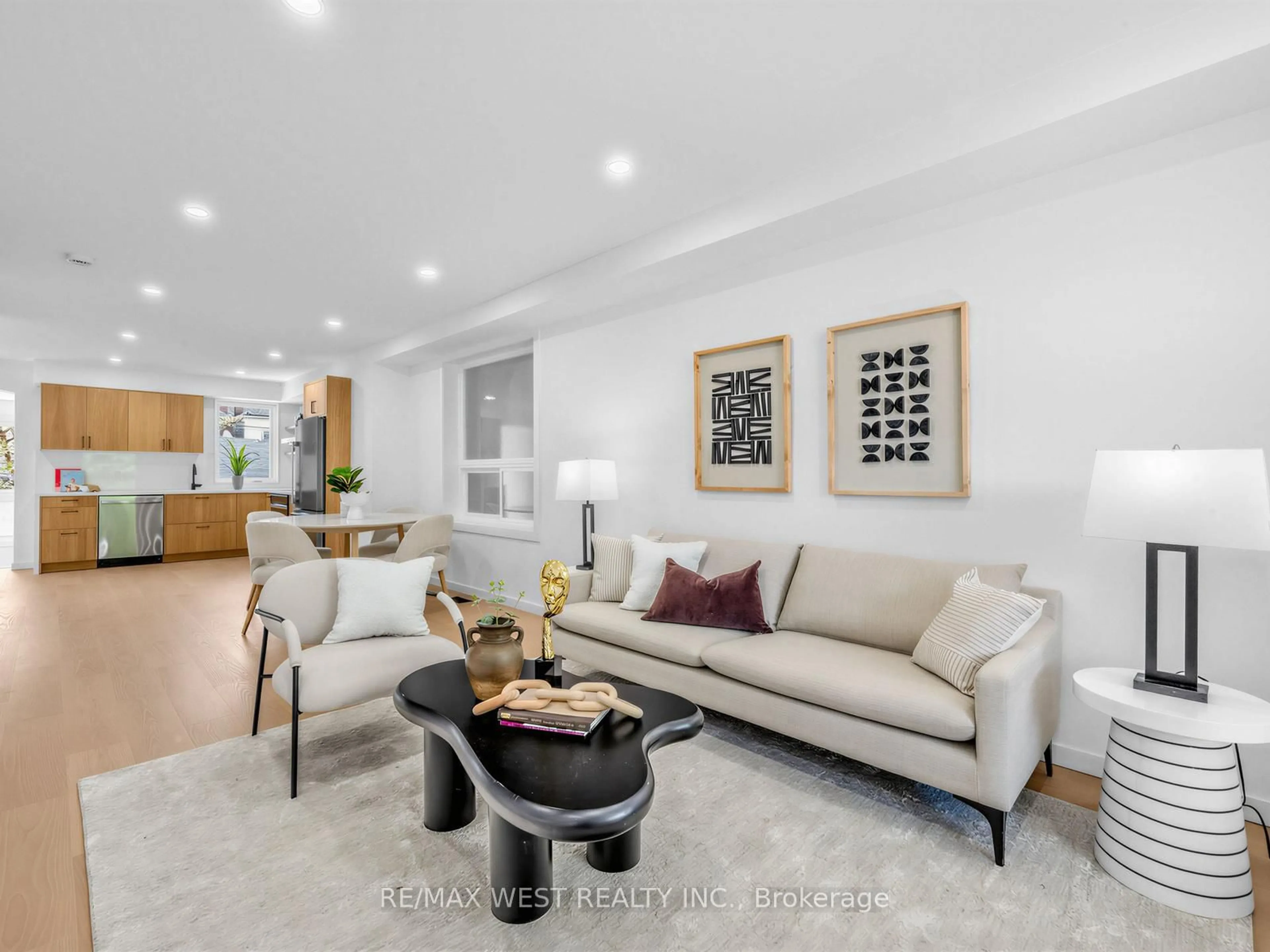 Living room with furniture, unknown for 67 Day Ave, Toronto Ontario M6E 3W1