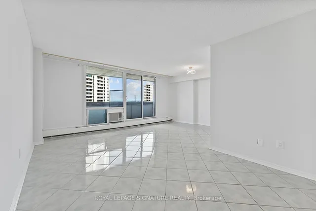 5 San Romanoway #906, Toronto 3