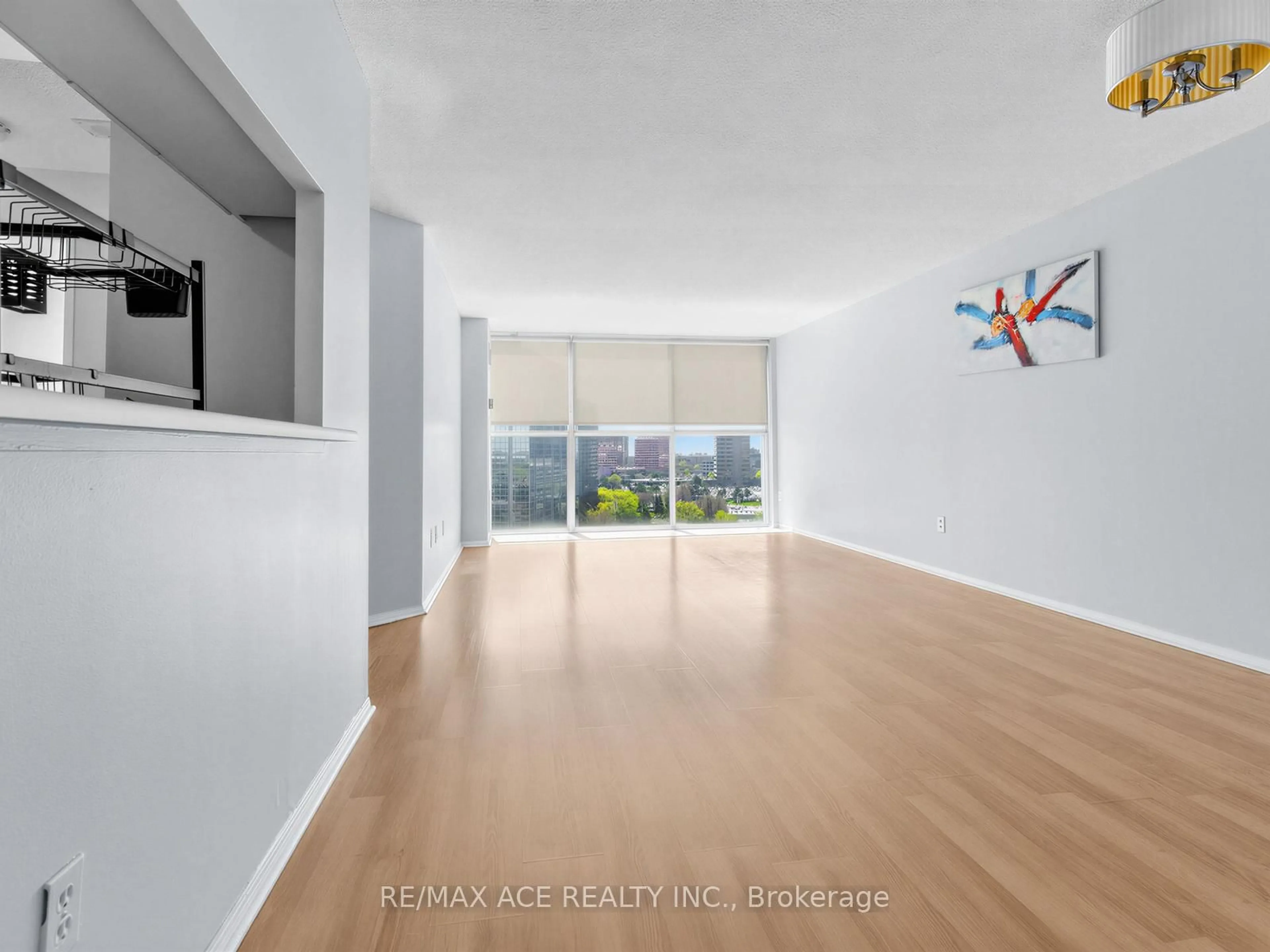 A pic of a room for 4205 Shipp Dr #1209, Mississauga Ontario L4Z 2Y9