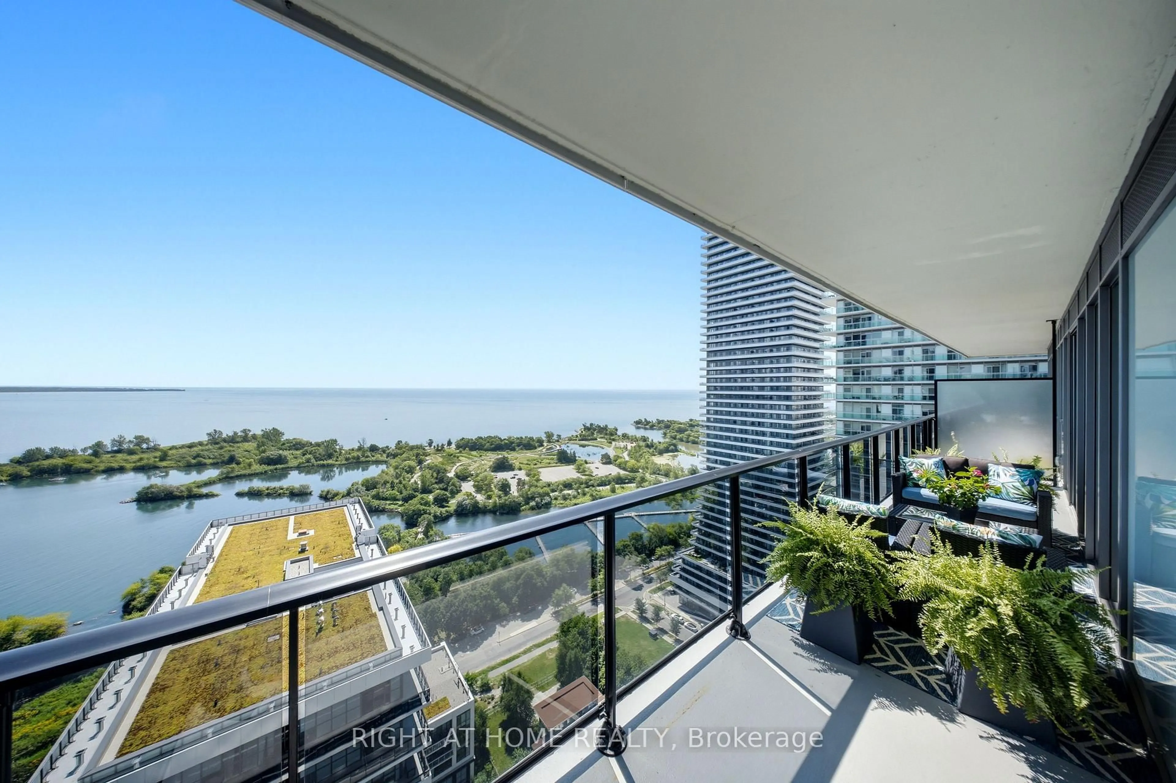 Balcony in the apartment, water/lake/river/ocean view for 70 Annie Craig Dr #2605, Toronto Ontario M8V 0G2