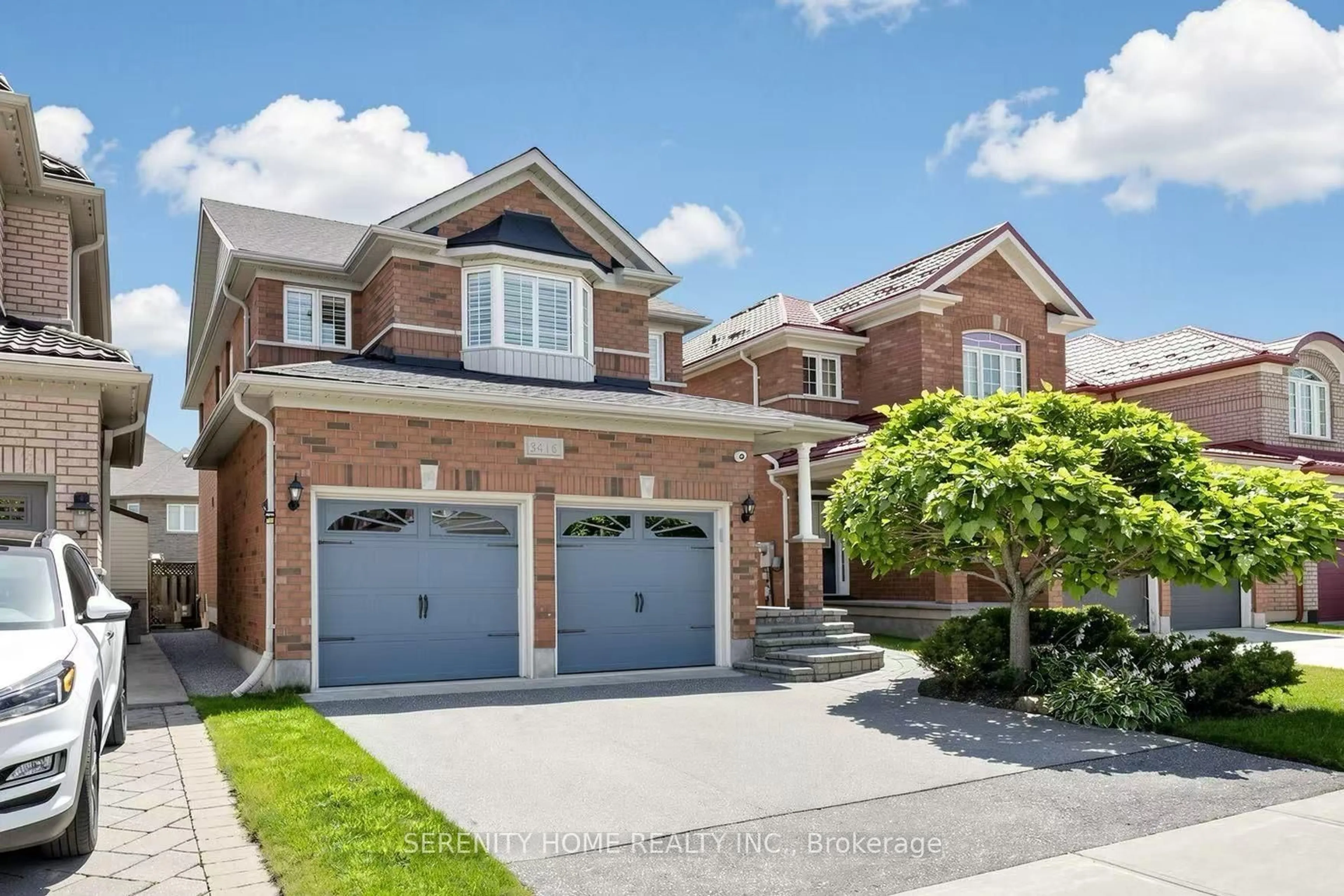 Home with brick exterior material, street for 3416 Sunlight St, Mississauga Ontario L5M 7M7