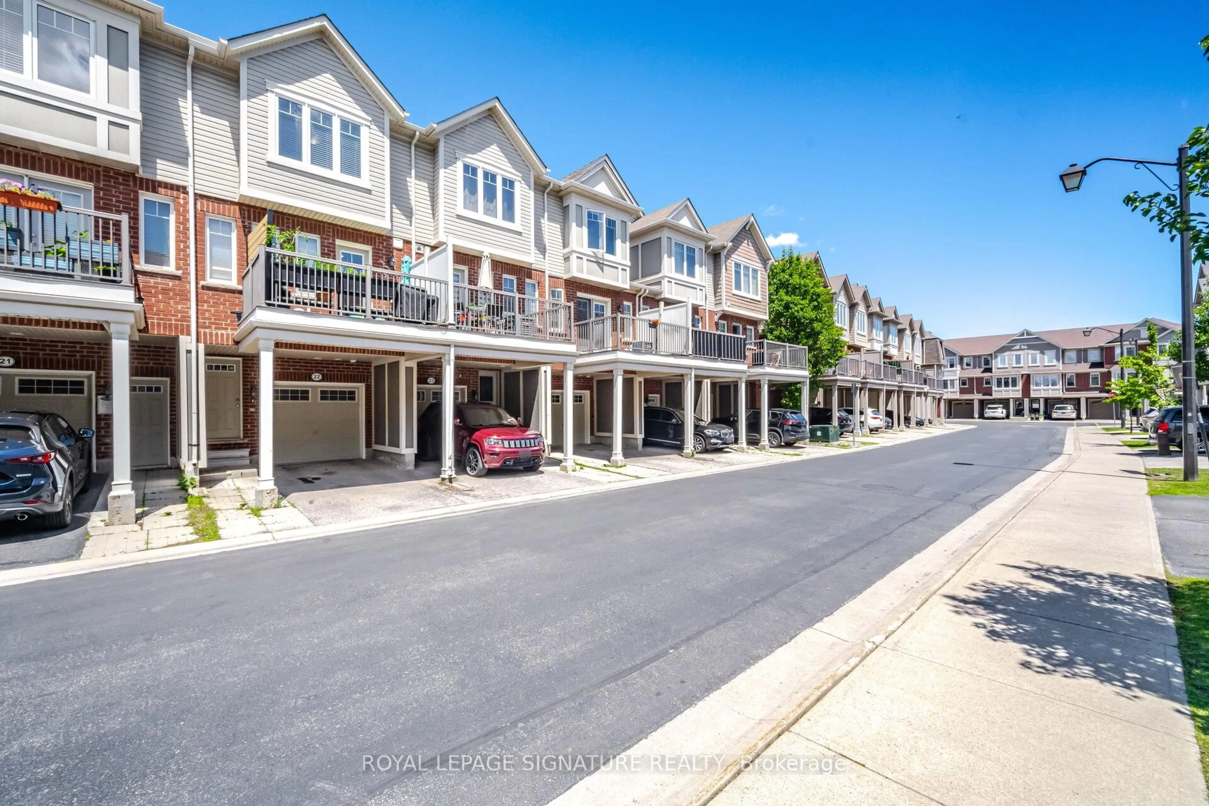 A pic from outside/outdoor area/front of a property/back of a property/a pic from drone, street for 6020 Derry Rd #22, Milton Ontario L9T 8L6
