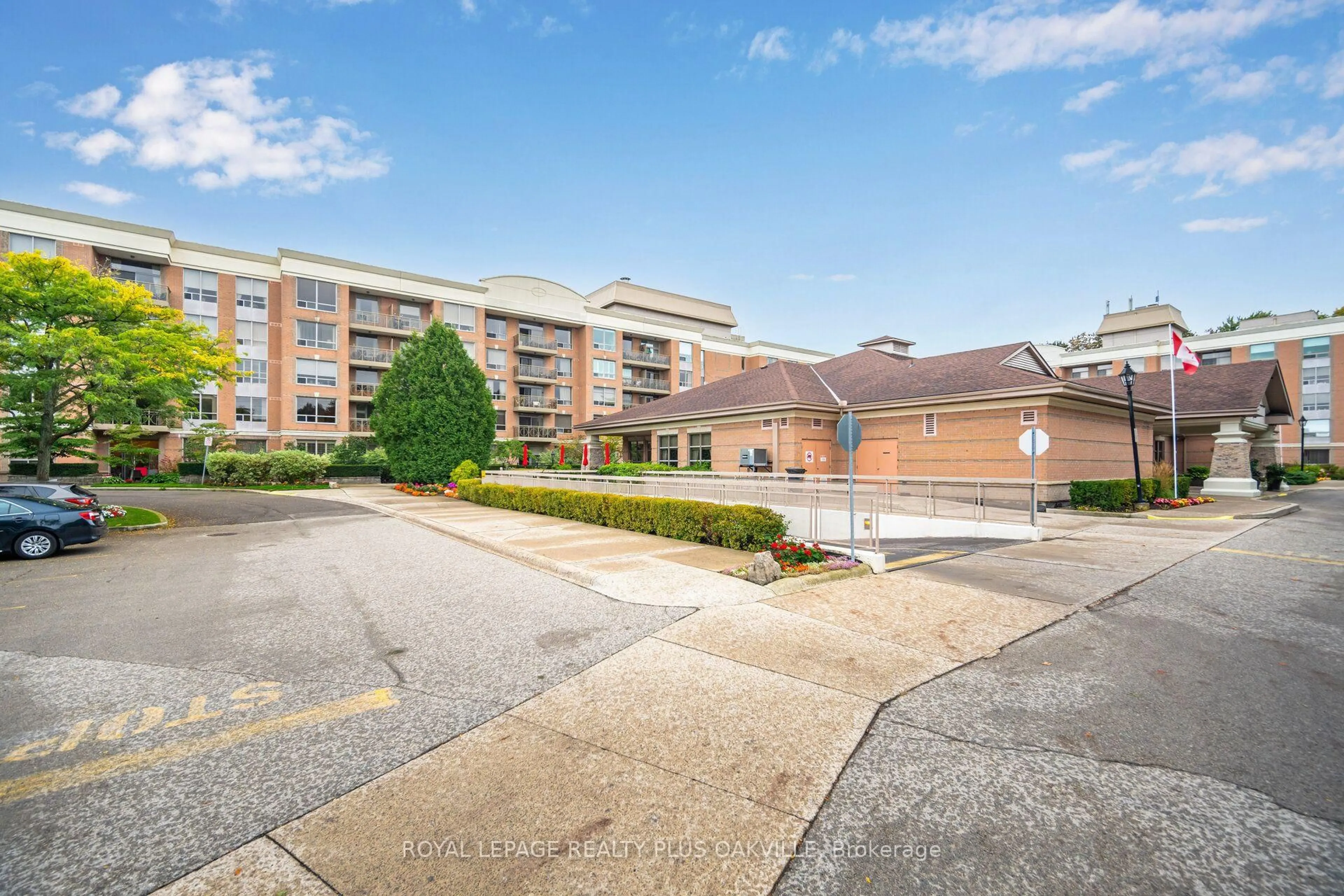 Unknown for 100 Burloak Dr #1406, Burlington Ontario L7L 6P6