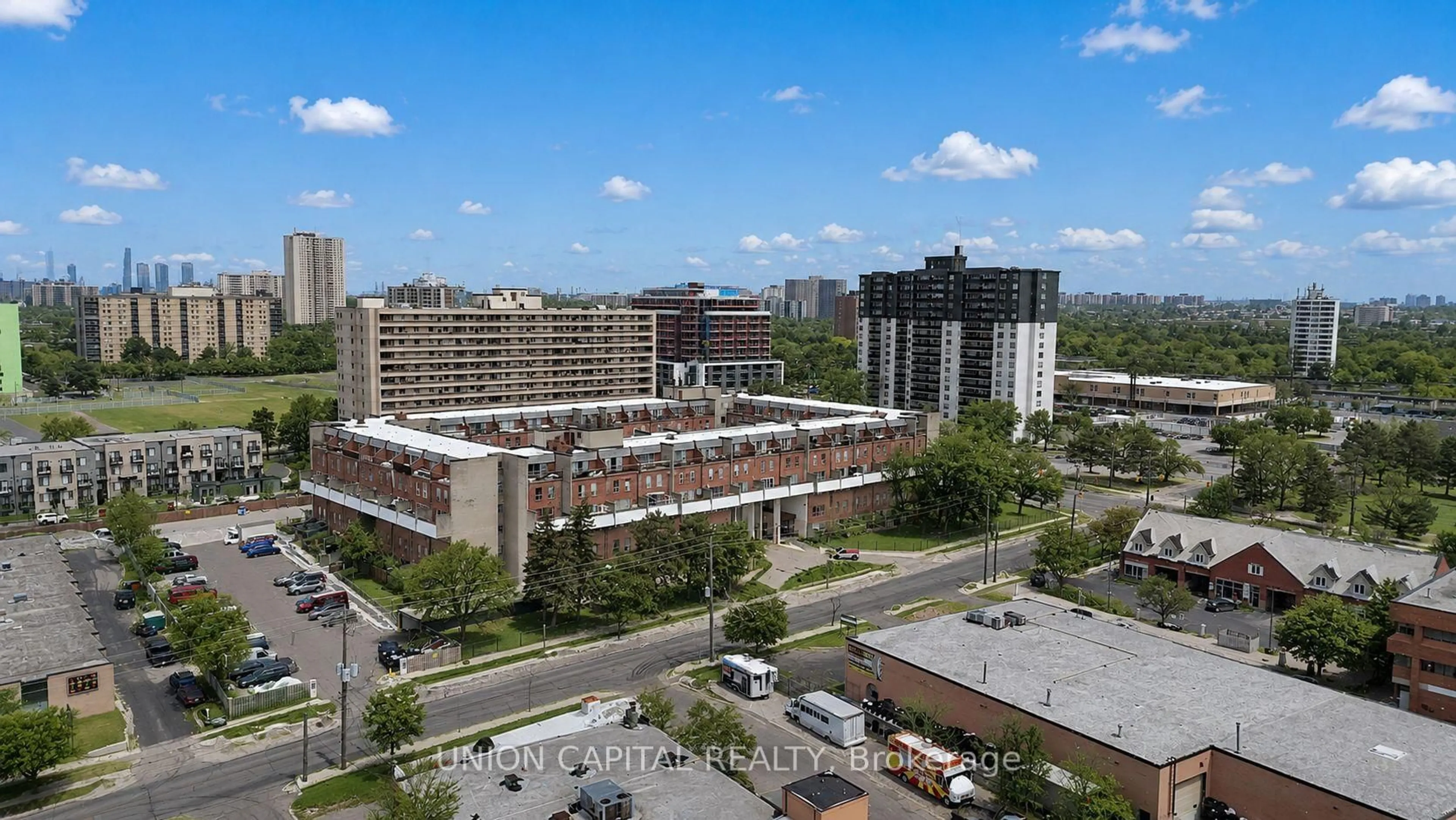 A pic from outside/outdoor area/front of a property/back of a property/a pic from drone, city buildings view from balcony for 10 Eddystone Ave #126, Toronto Ontario M3N 2T2