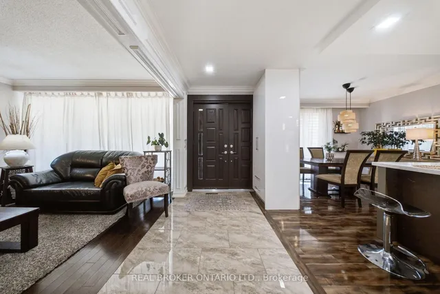 21 Kendleton Dr, Toronto 3