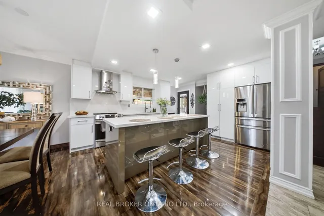 21 Kendleton Dr, Toronto 5