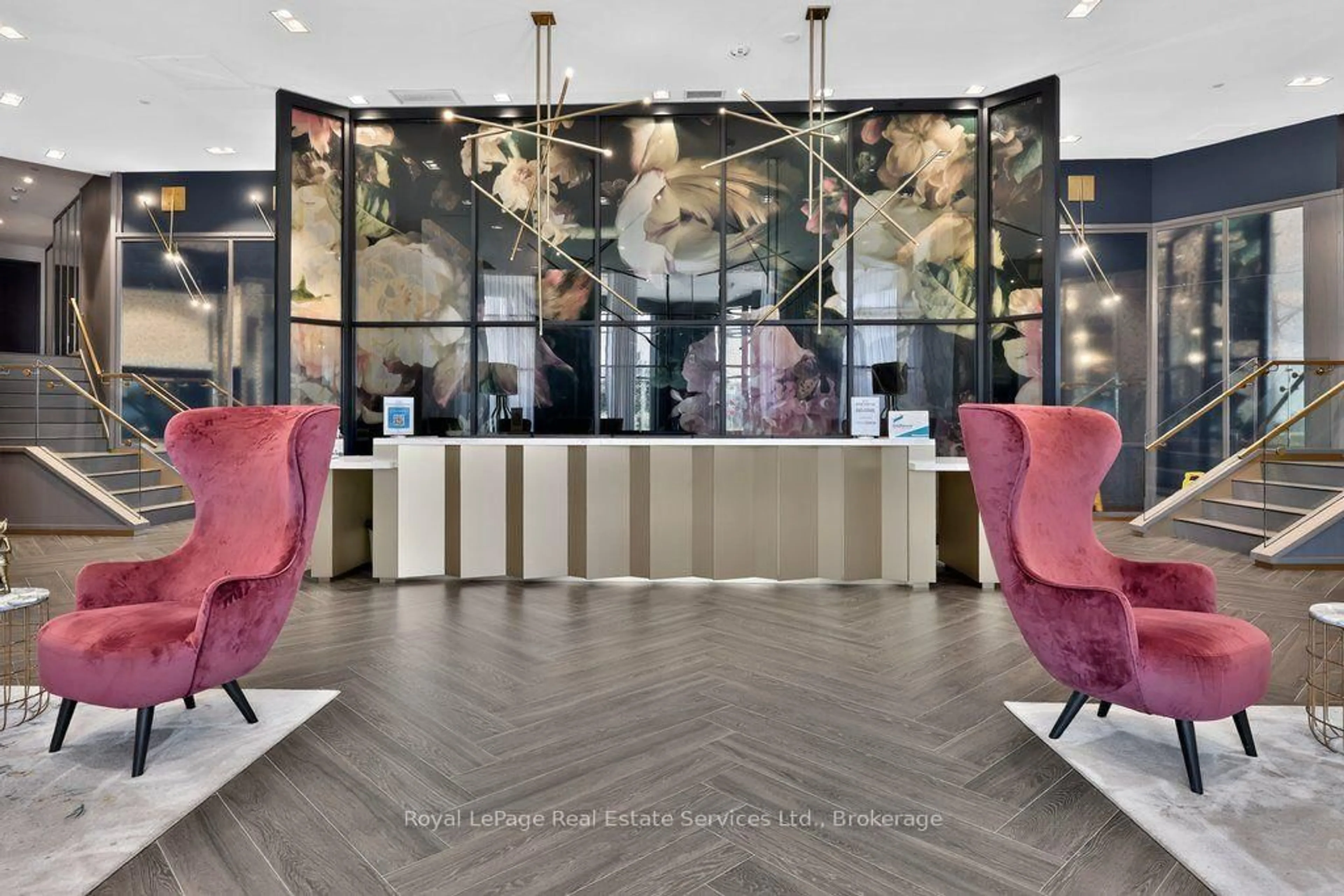 Lobby for 405 Dundas St #332, Oakville Ontario L6M 4M2
