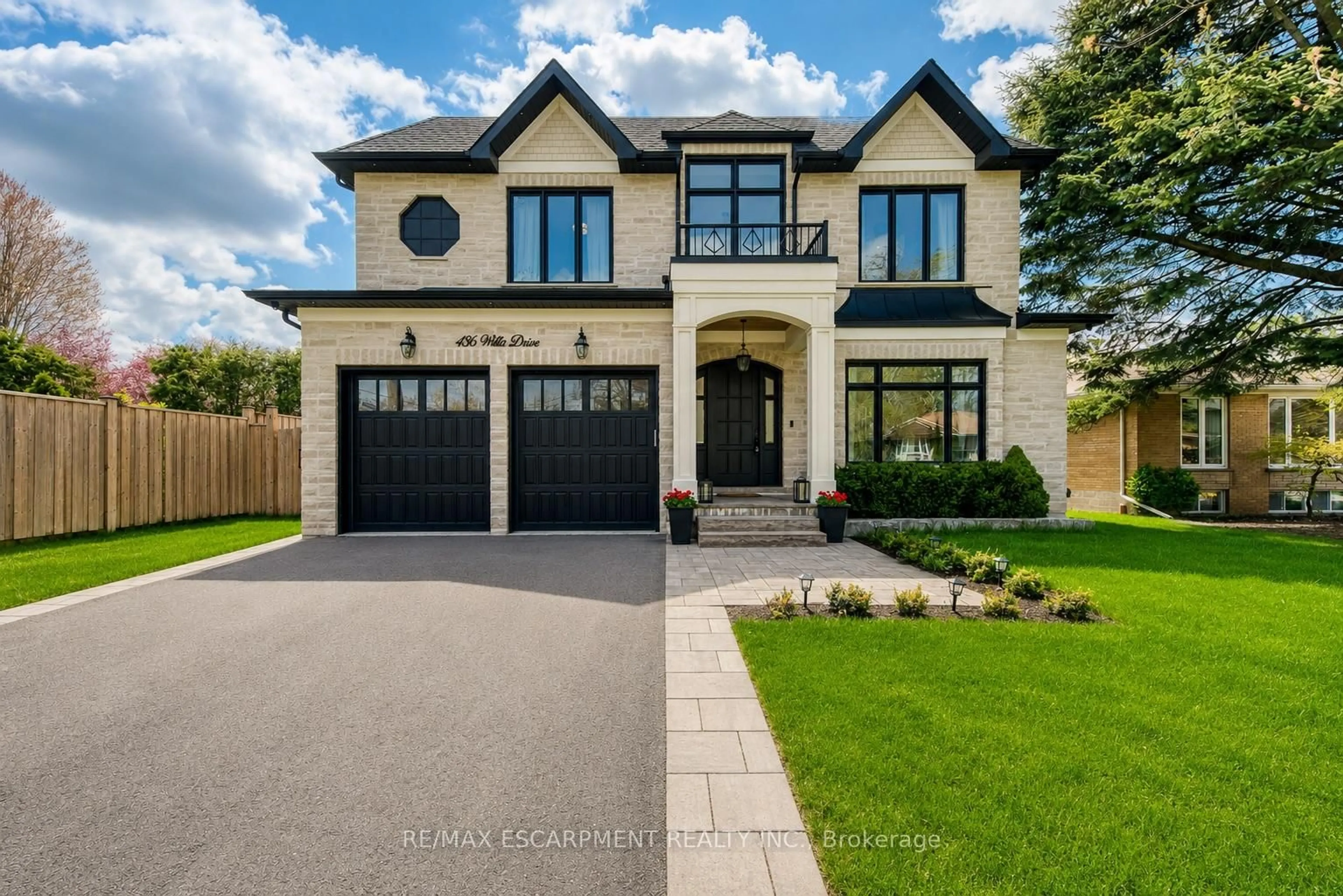 Home with brick exterior material, street for 436 WILLIS Dr, Oakville Ontario L6L 4V5