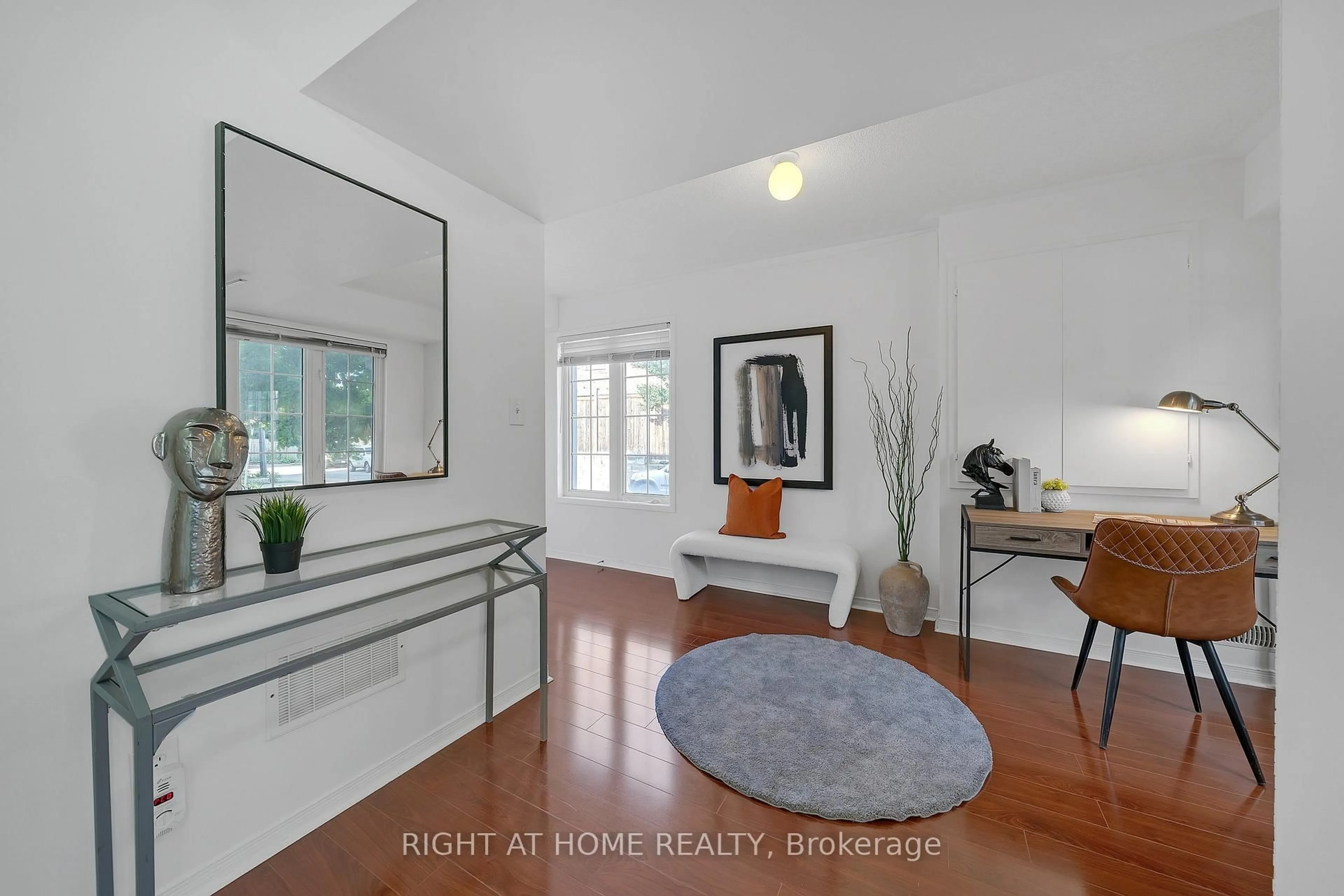 Indoor entryway for 83 Odoardo Di Santo Circ, Toronto Ontario M3L 0E9